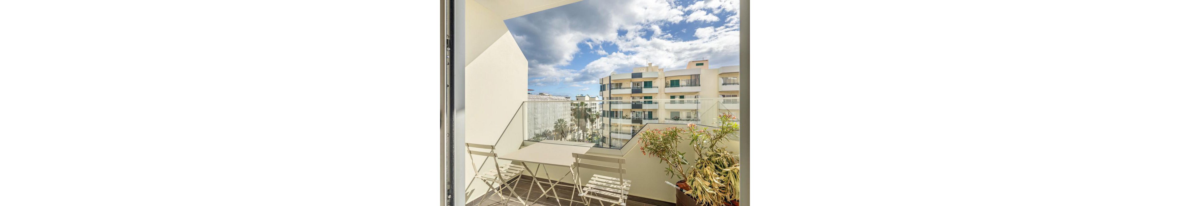 Vila Baleira Residence