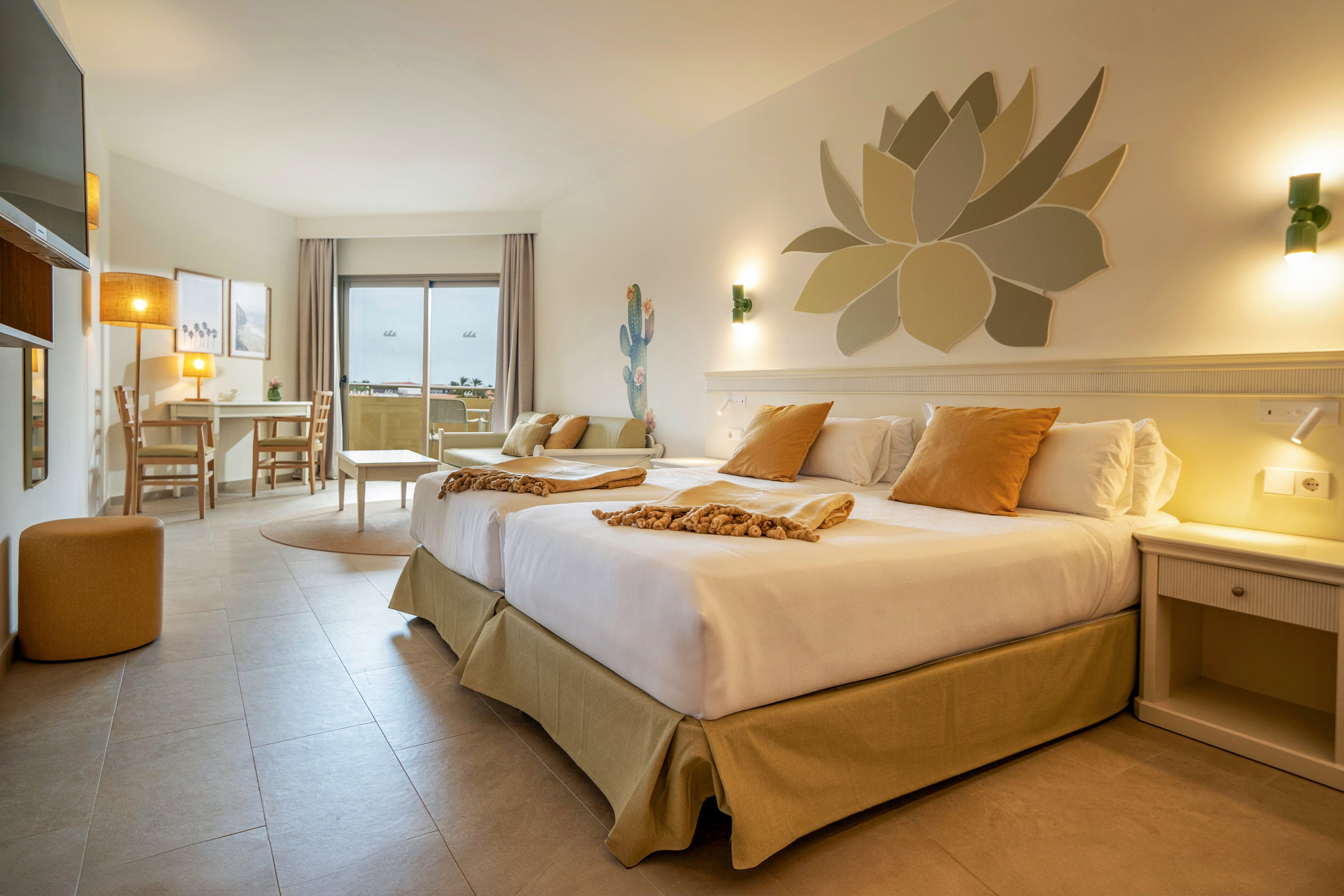 Iberostar Waves Gaviotas Park