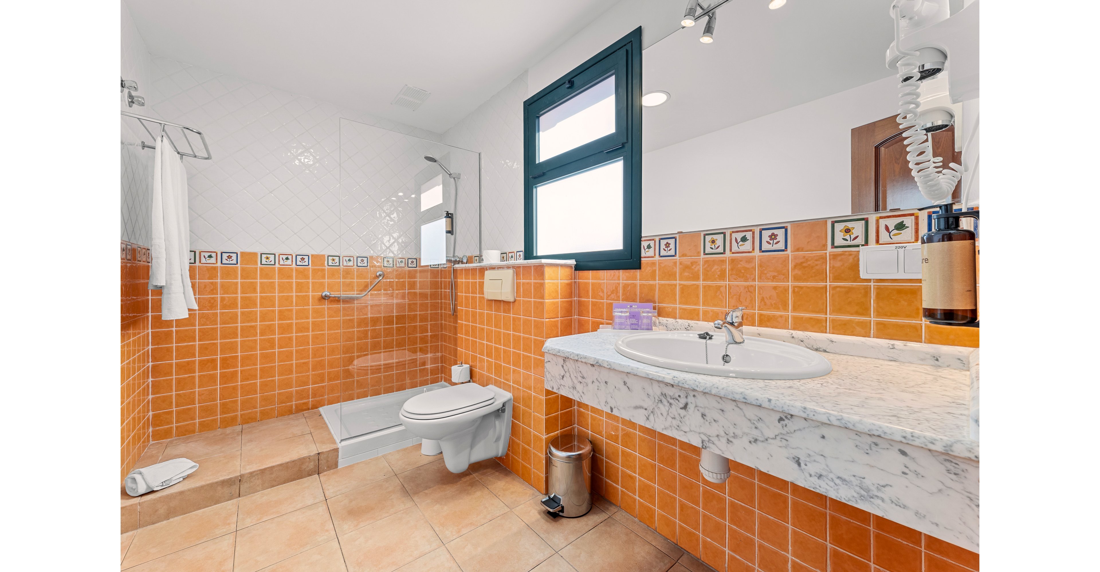 Blue Sea Aloe Corralejo