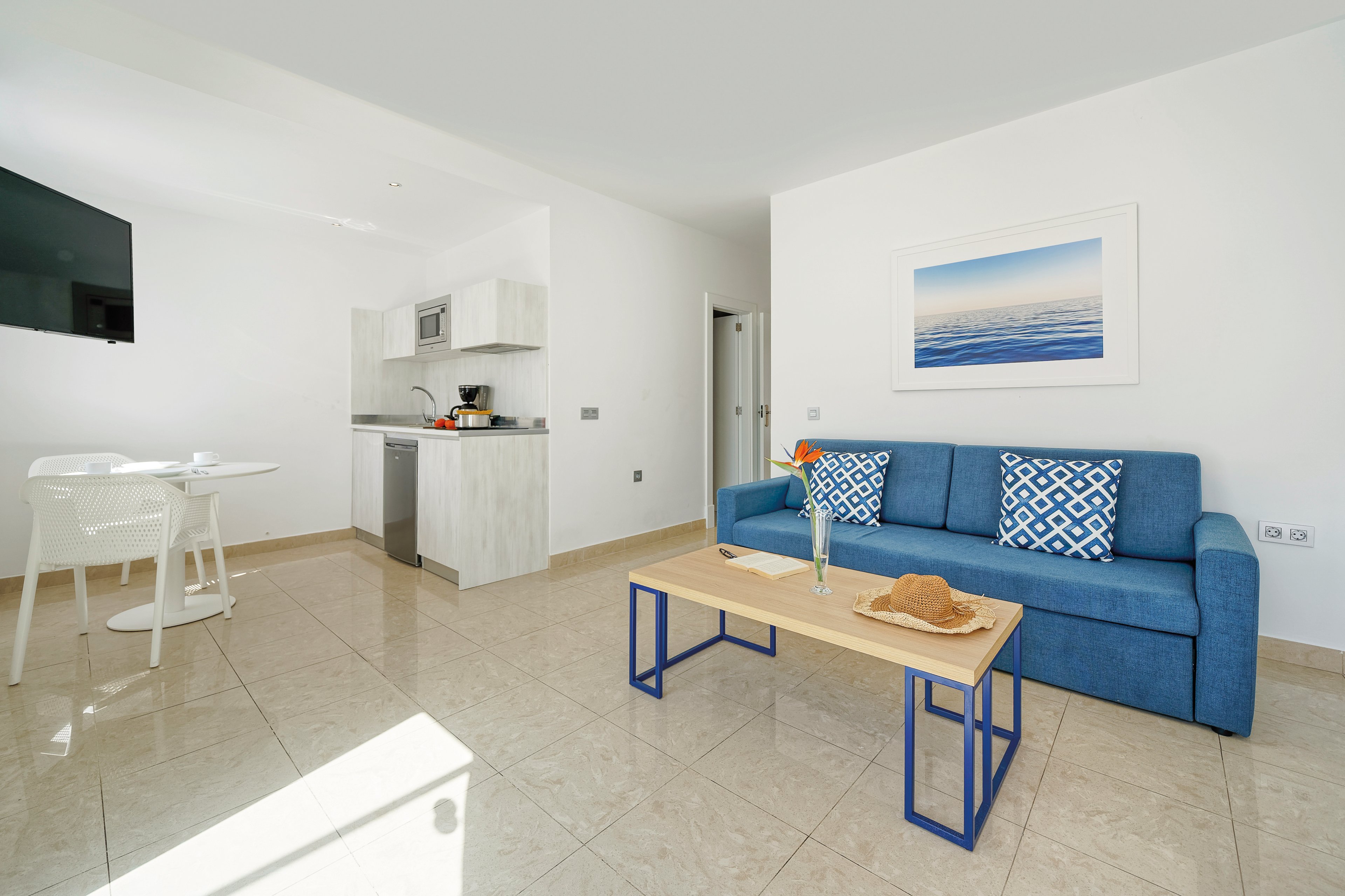 Broncemar Beach Hotel