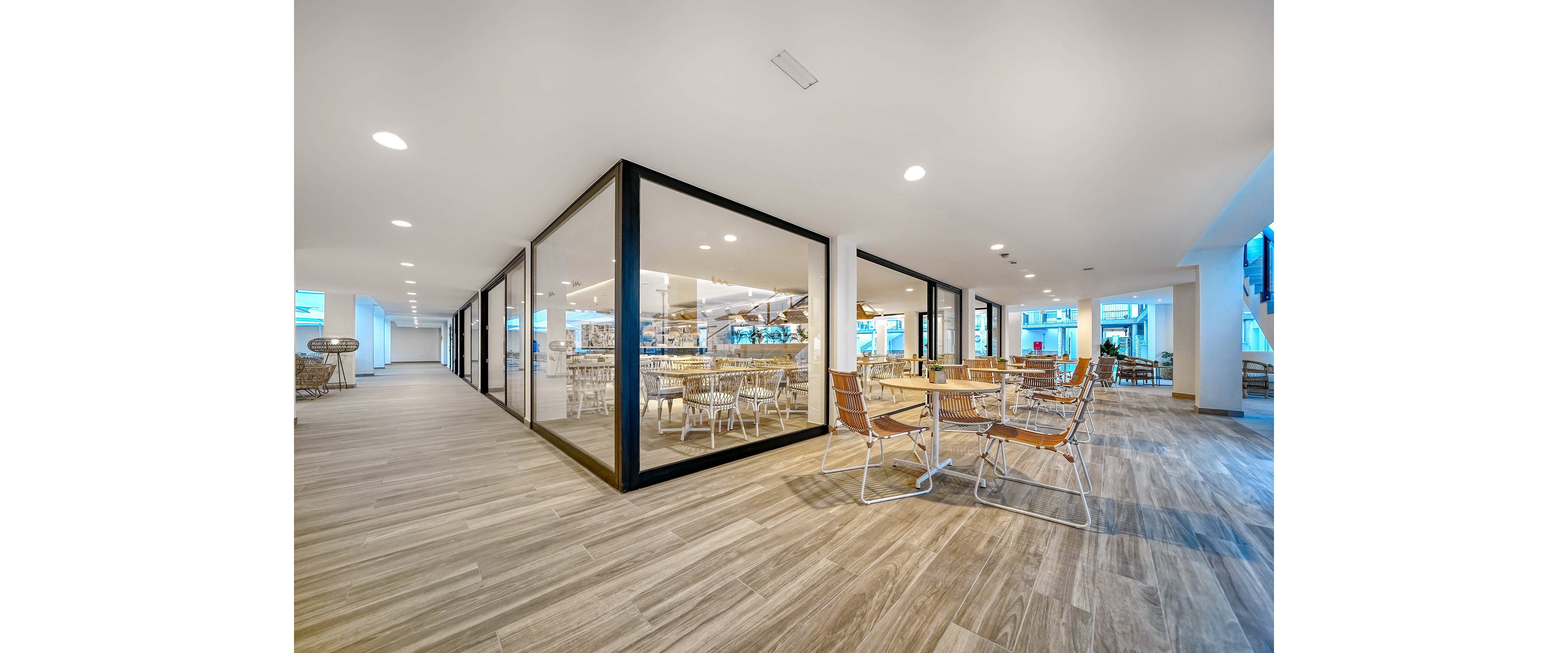 Broncemar Beach Hotel