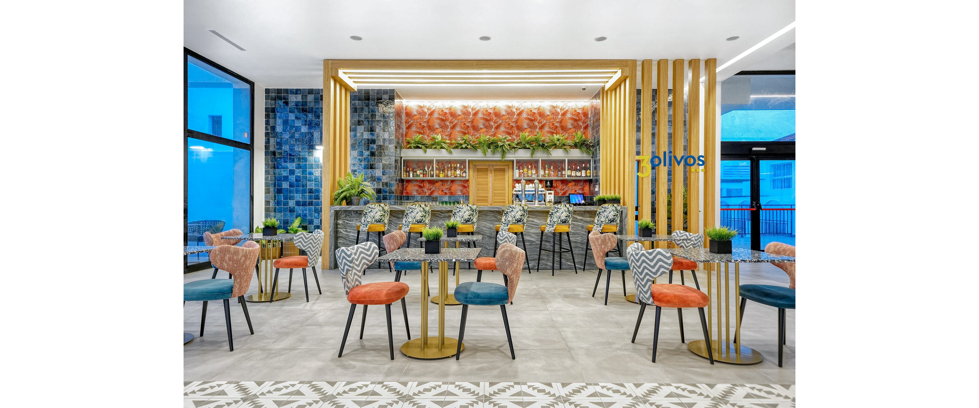 Broncemar Beach Hotel