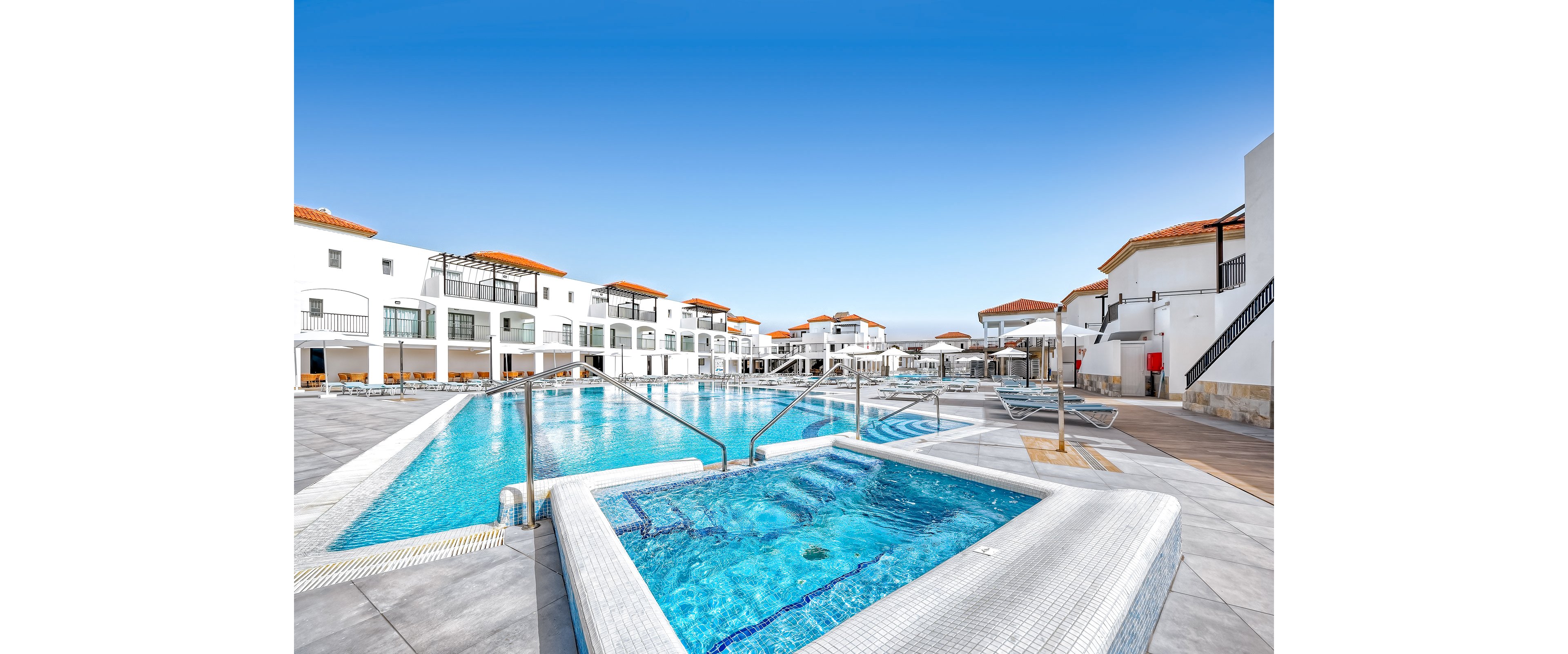 Broncemar Beach Hotel