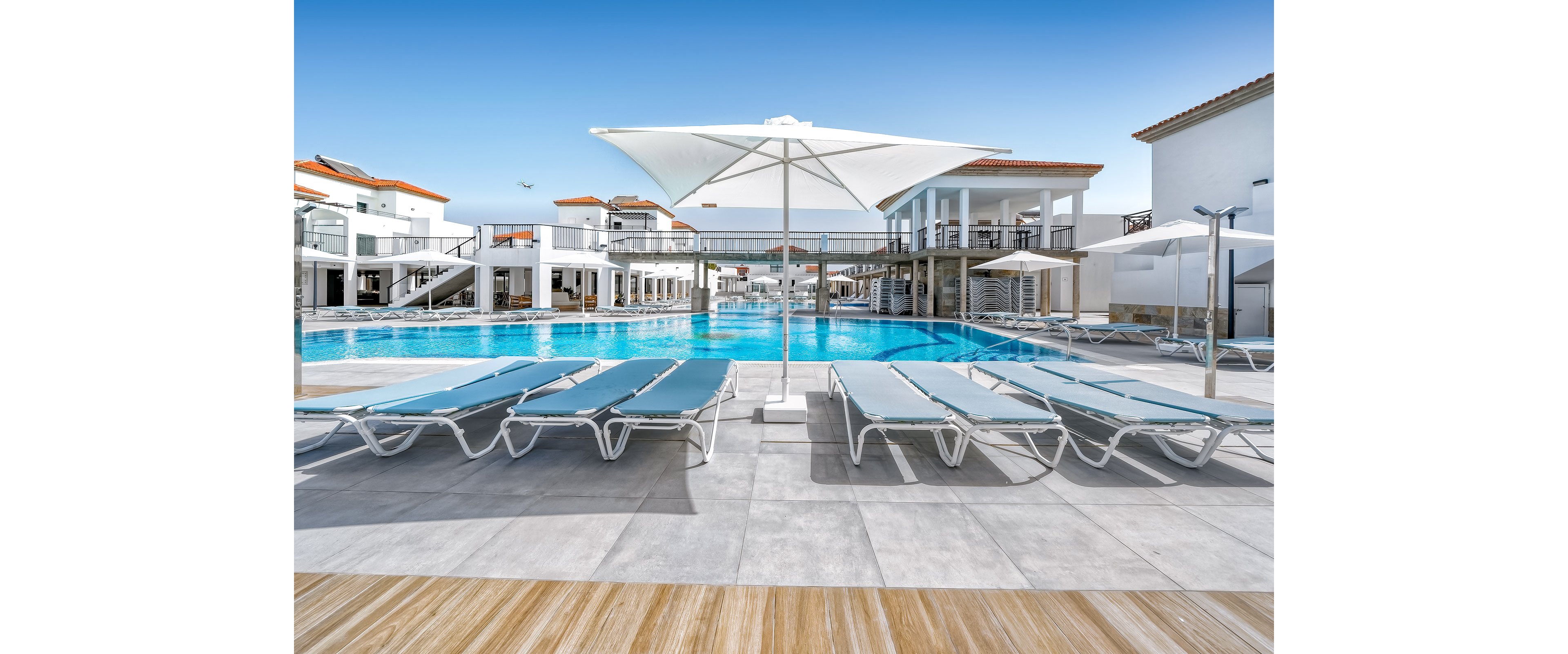 Broncemar Beach Hotel