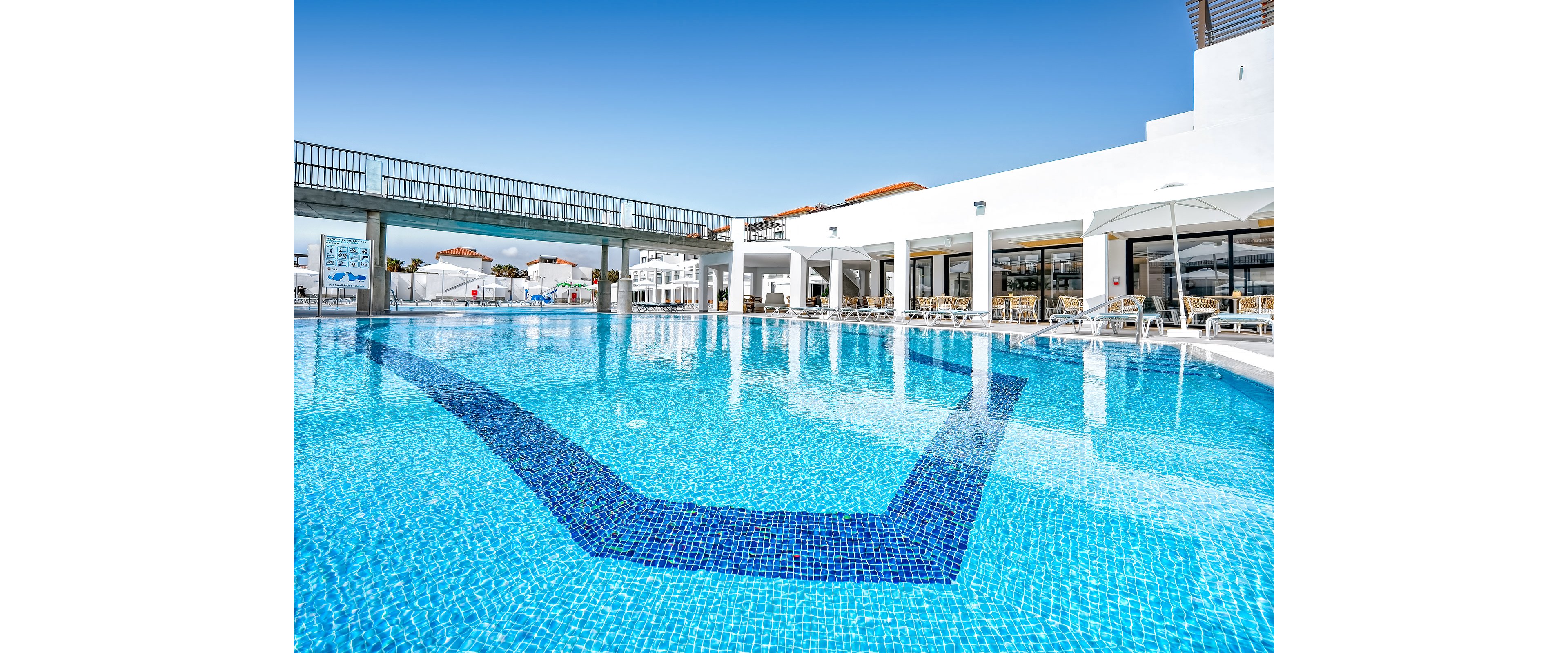 Broncemar Beach Hotel