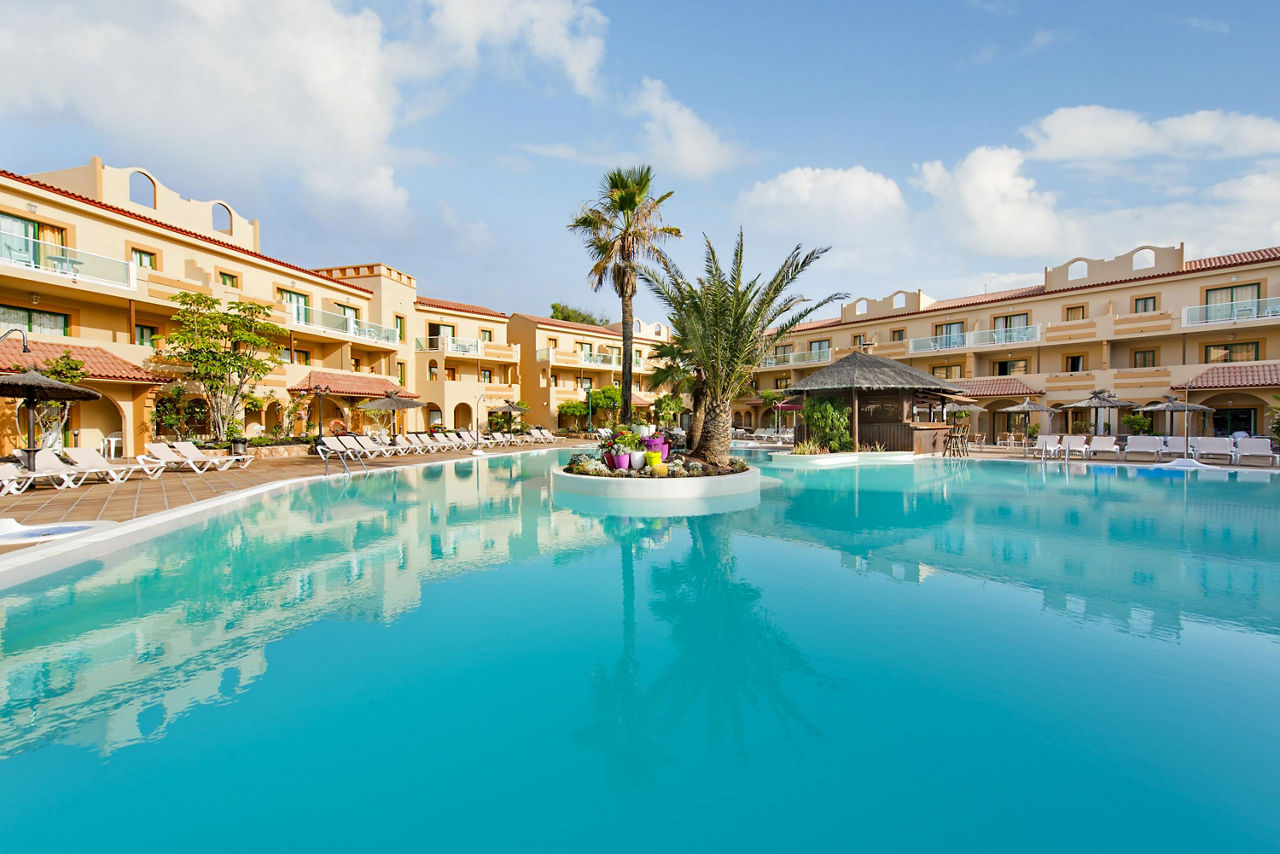 Elba Lucia Sport & Suite Hotel