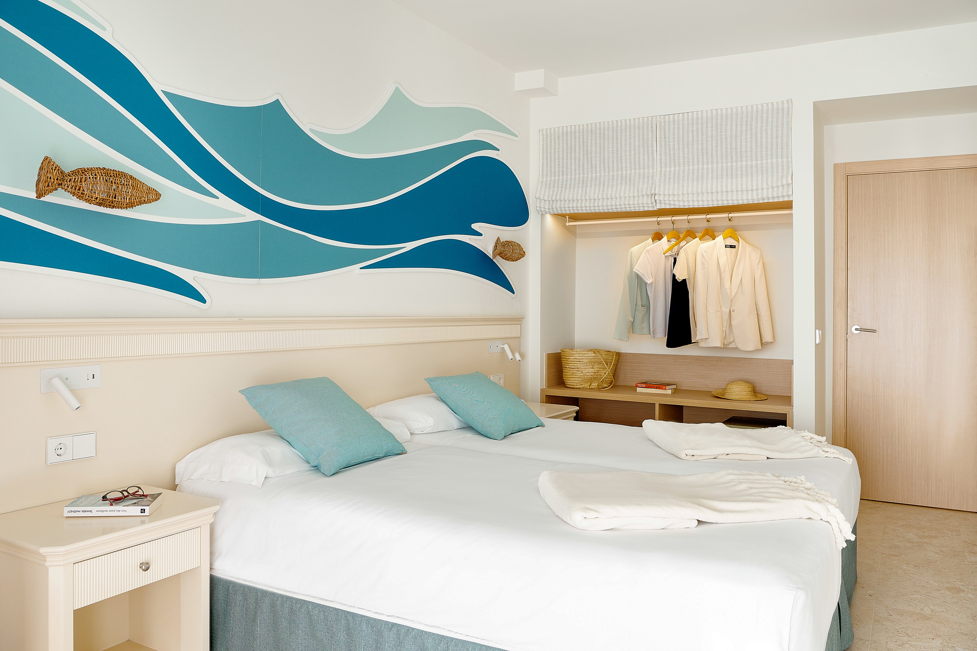 Iberostar Waves Gaviotas Park & Oasis Wildlife