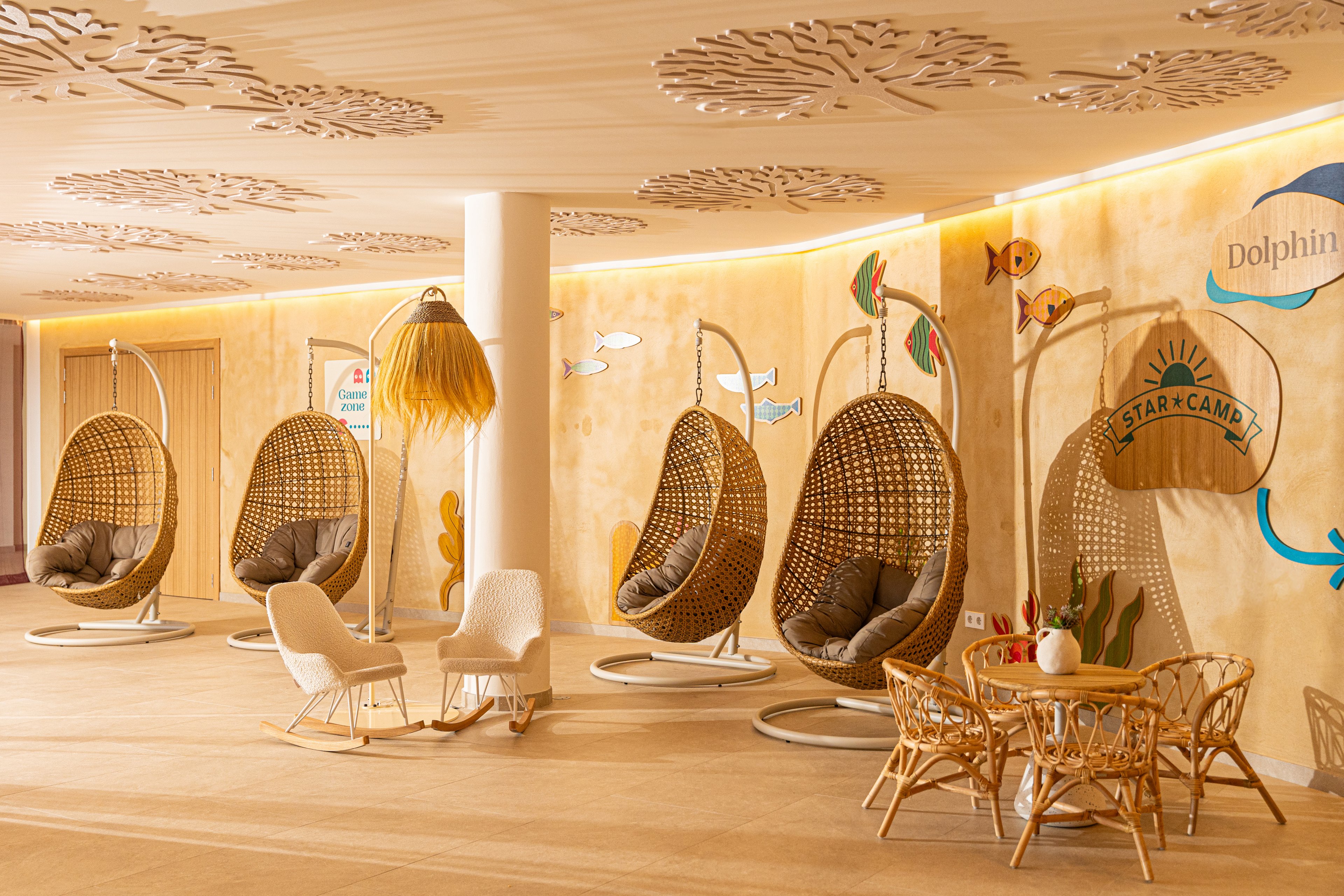 Iberostar Waves Gaviotas Park & Oasis Wildlife