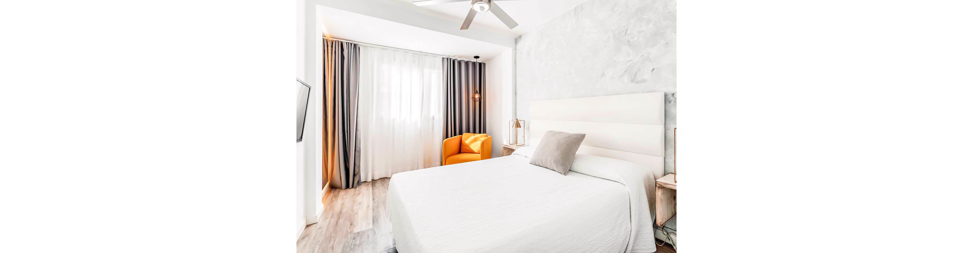 Bristol Sunset Beach