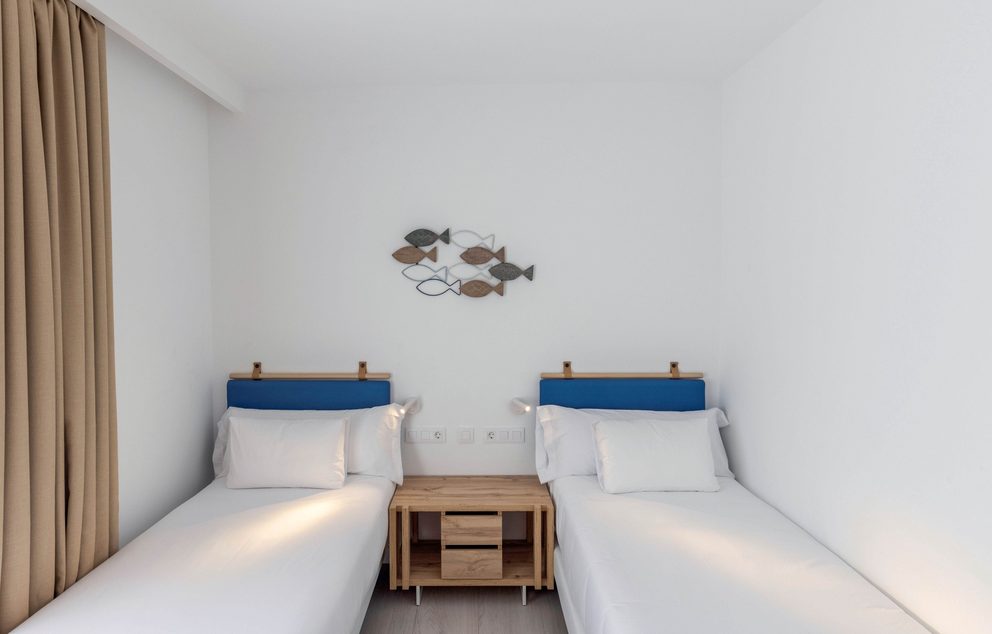 Esmeralda Cotillo Homes by LIVVO