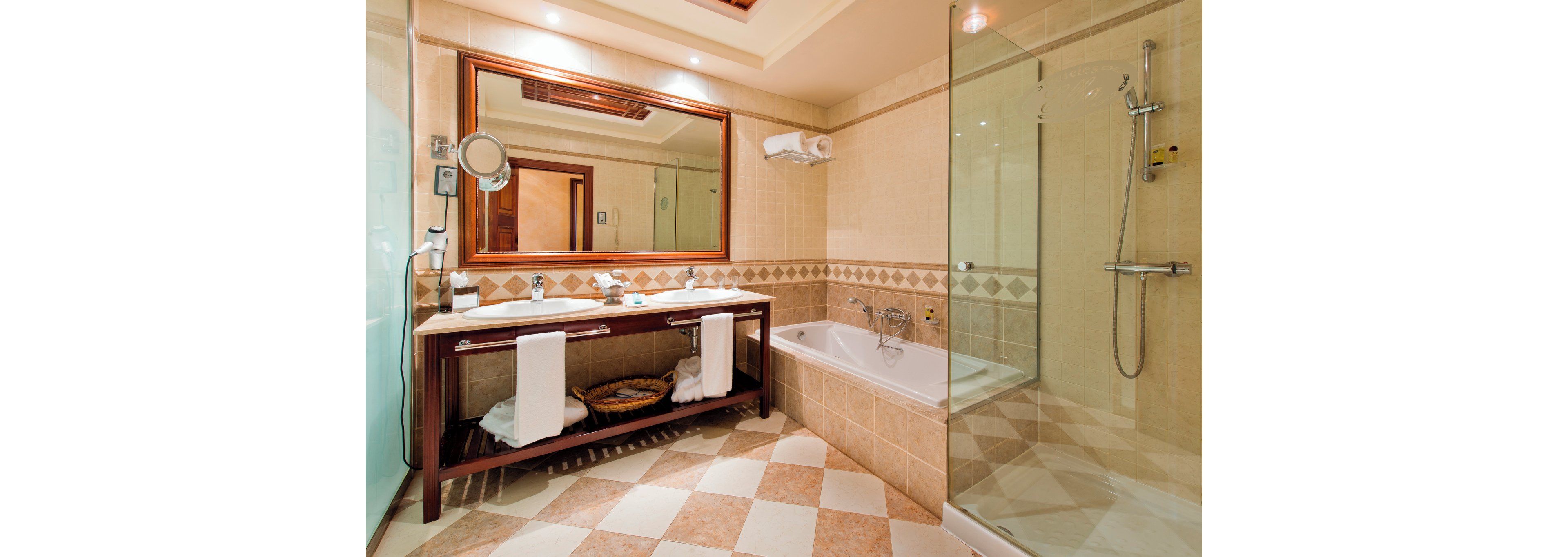 Elba Palace Golf Boutique Hotel with 3 Rounds of Golf Included