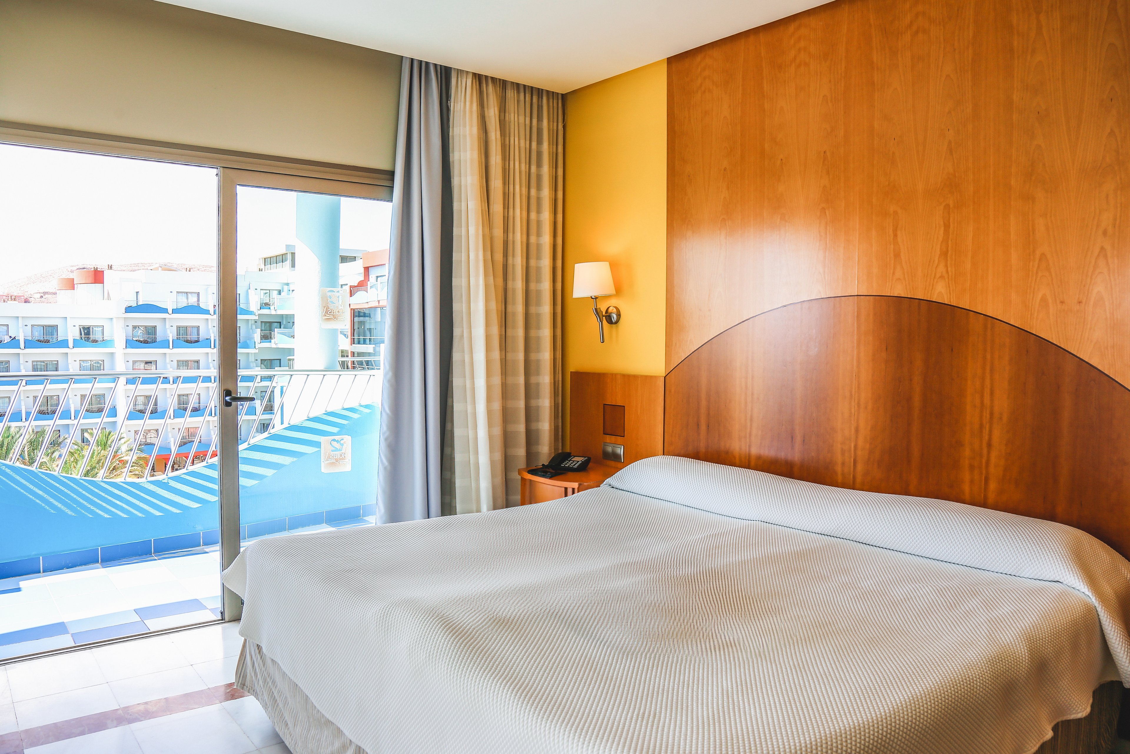 R2 Pajara Beach Hotel & Spa