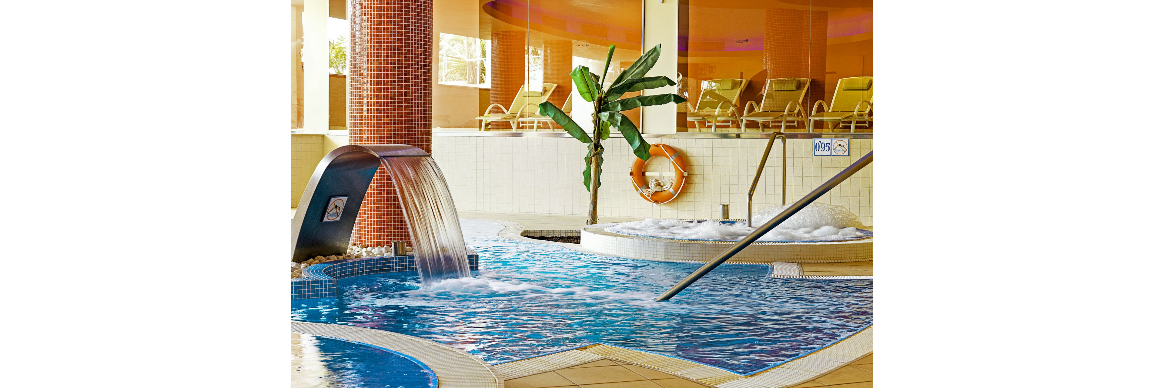 R2 Buganvilla Hotel & Spa