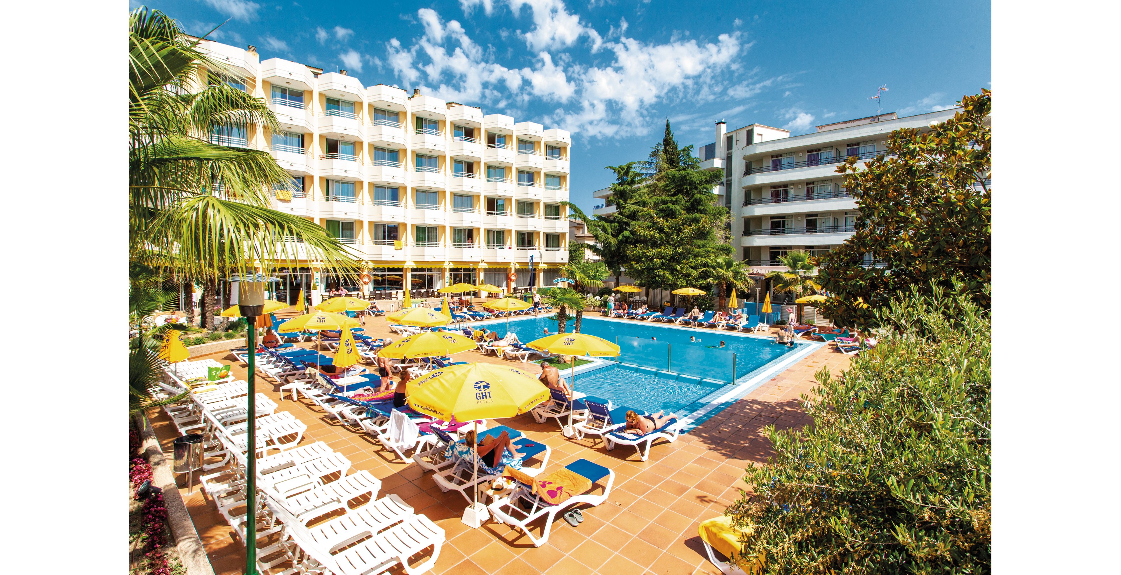 Oasis Tossa Hotel and Spa