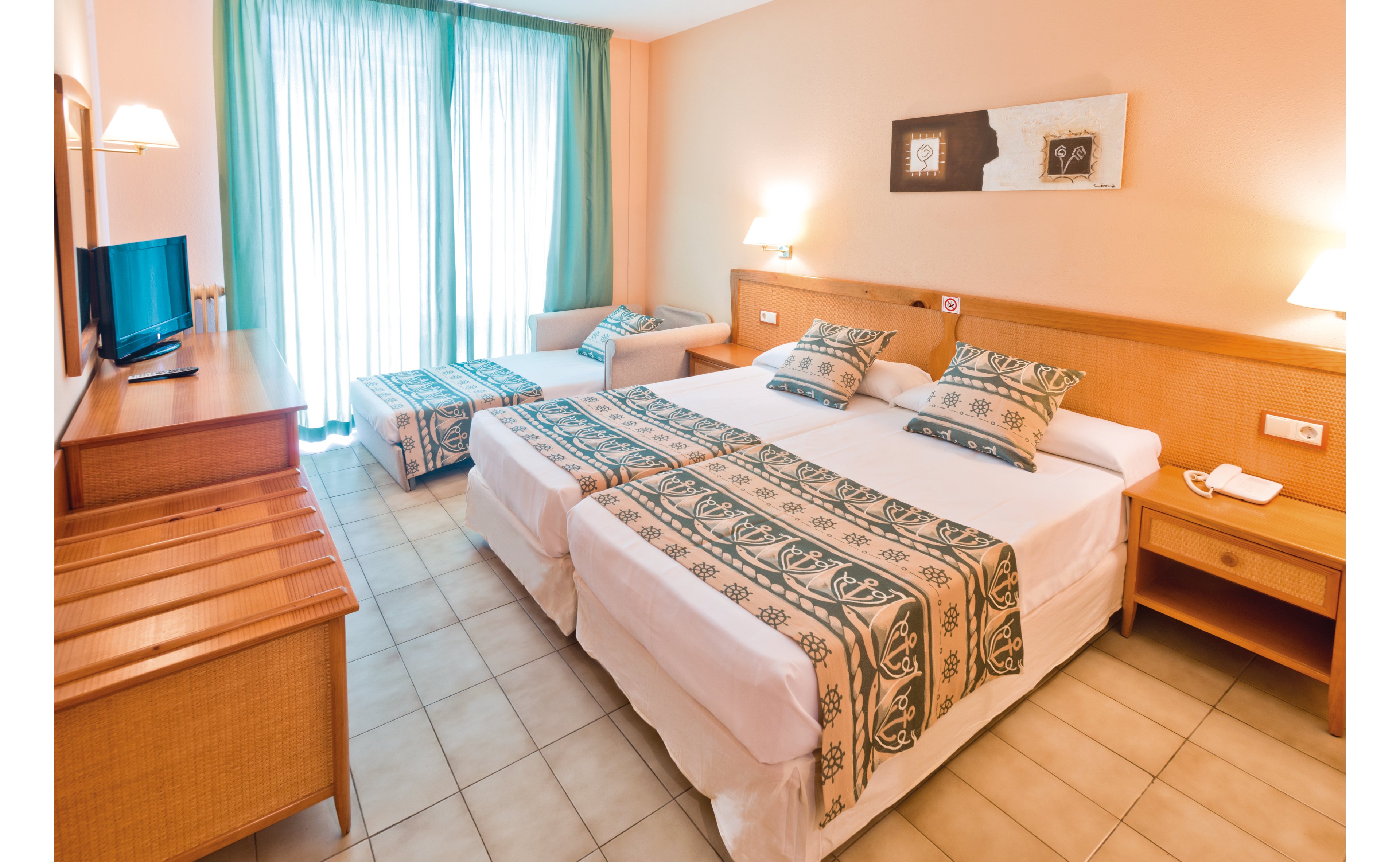 Oasis Tossa Hotel and Spa