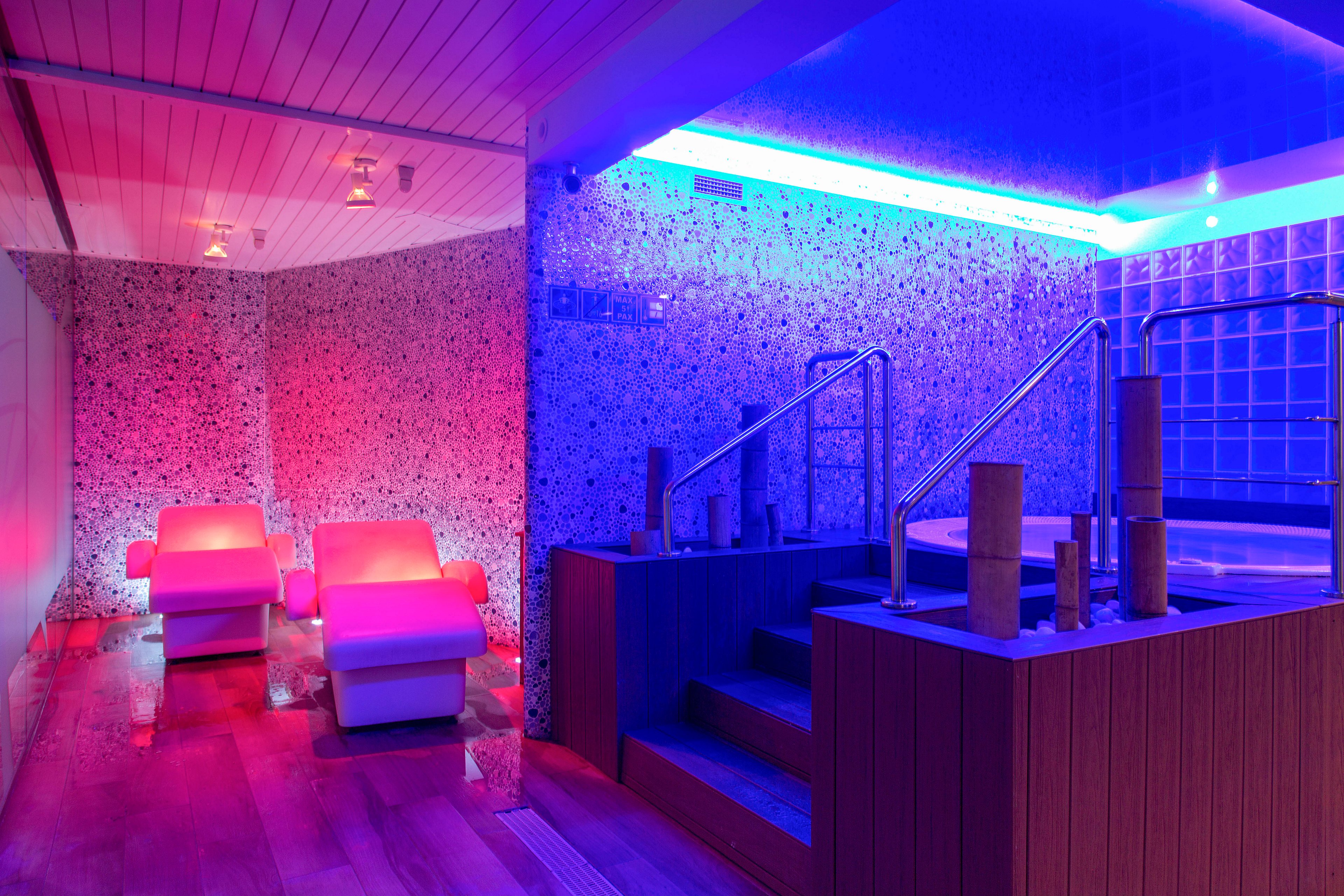 Oasis Tossa Hotel and Spa