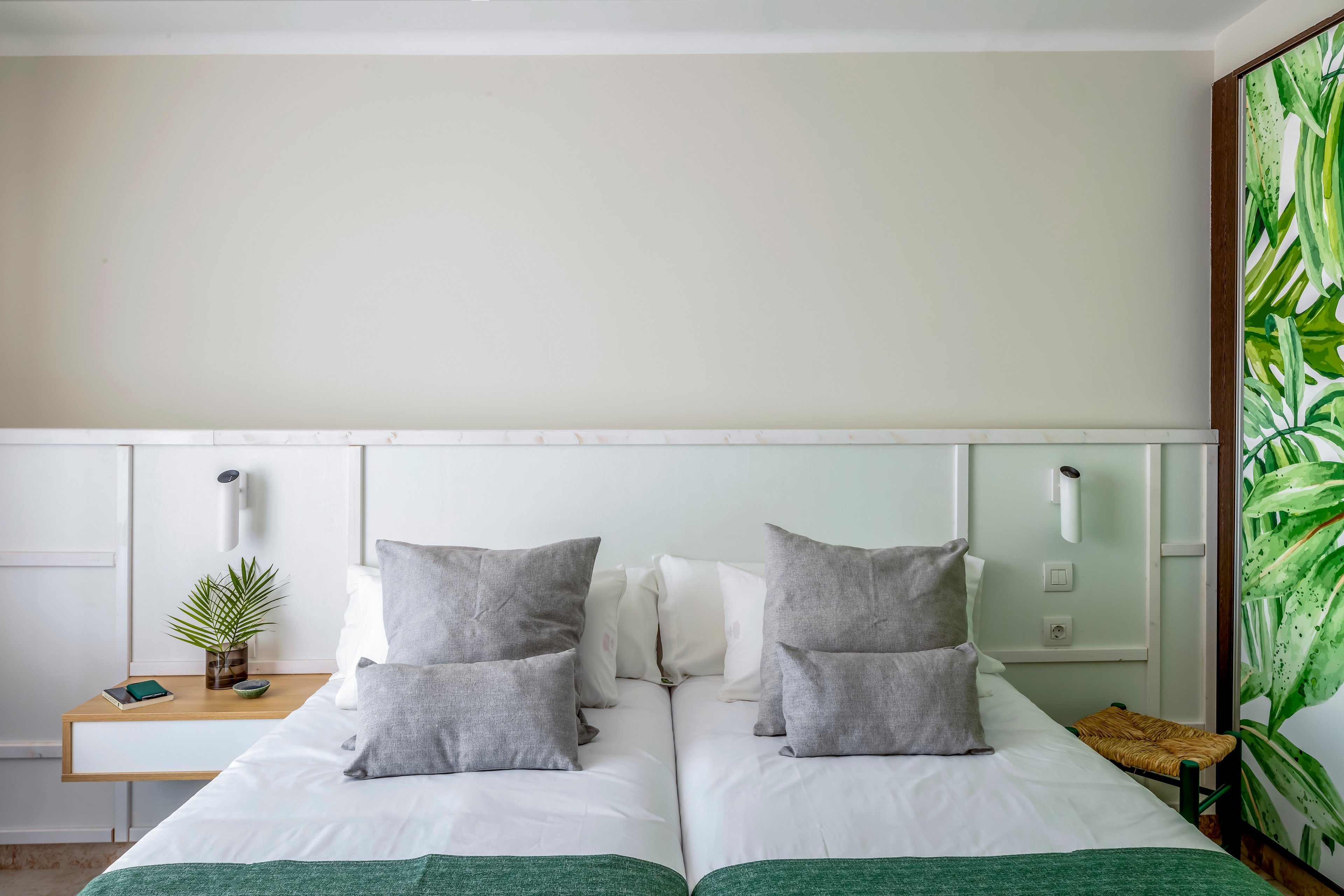 AQUA Hotel Bertran Park