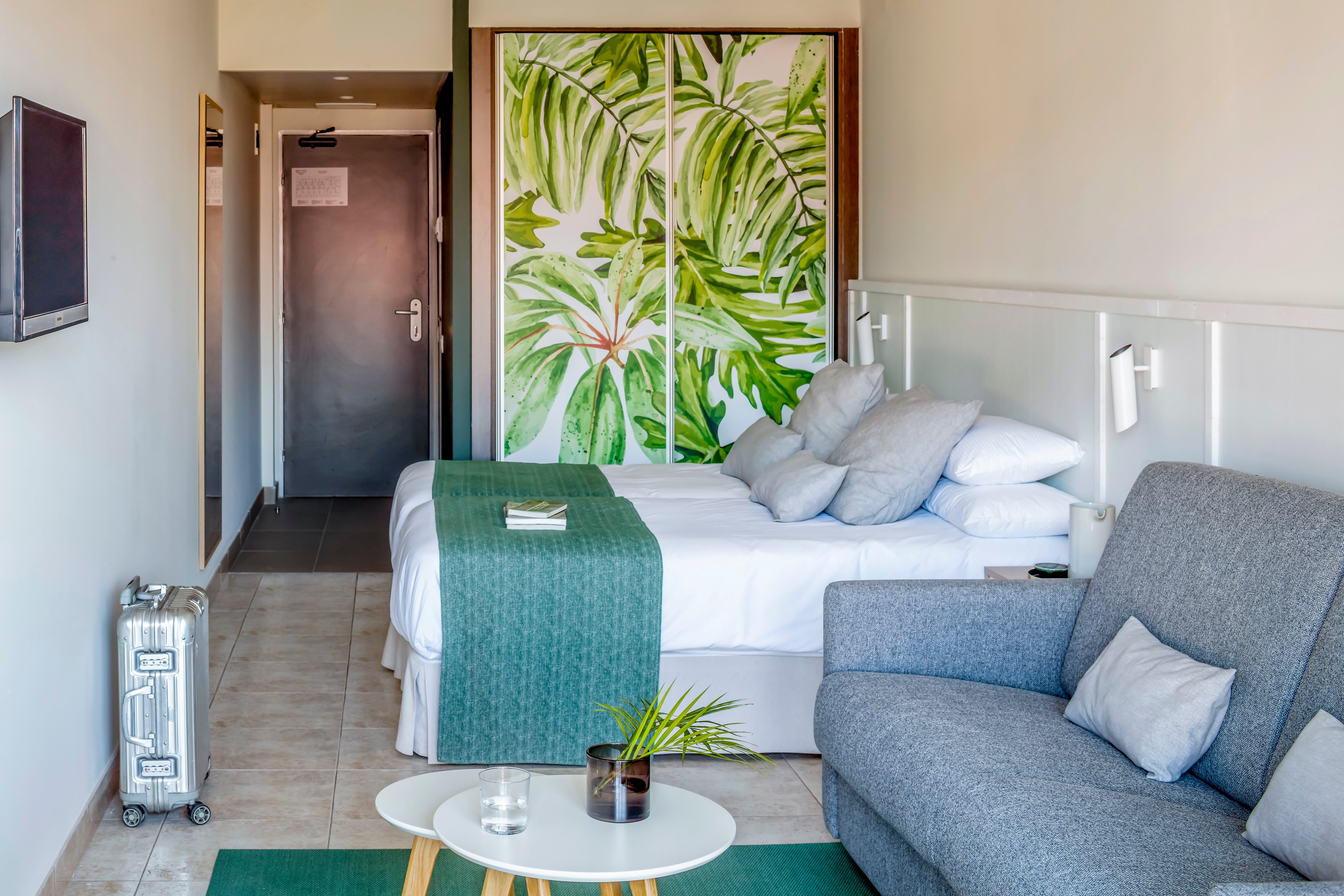 AQUA Hotel Bertran Park