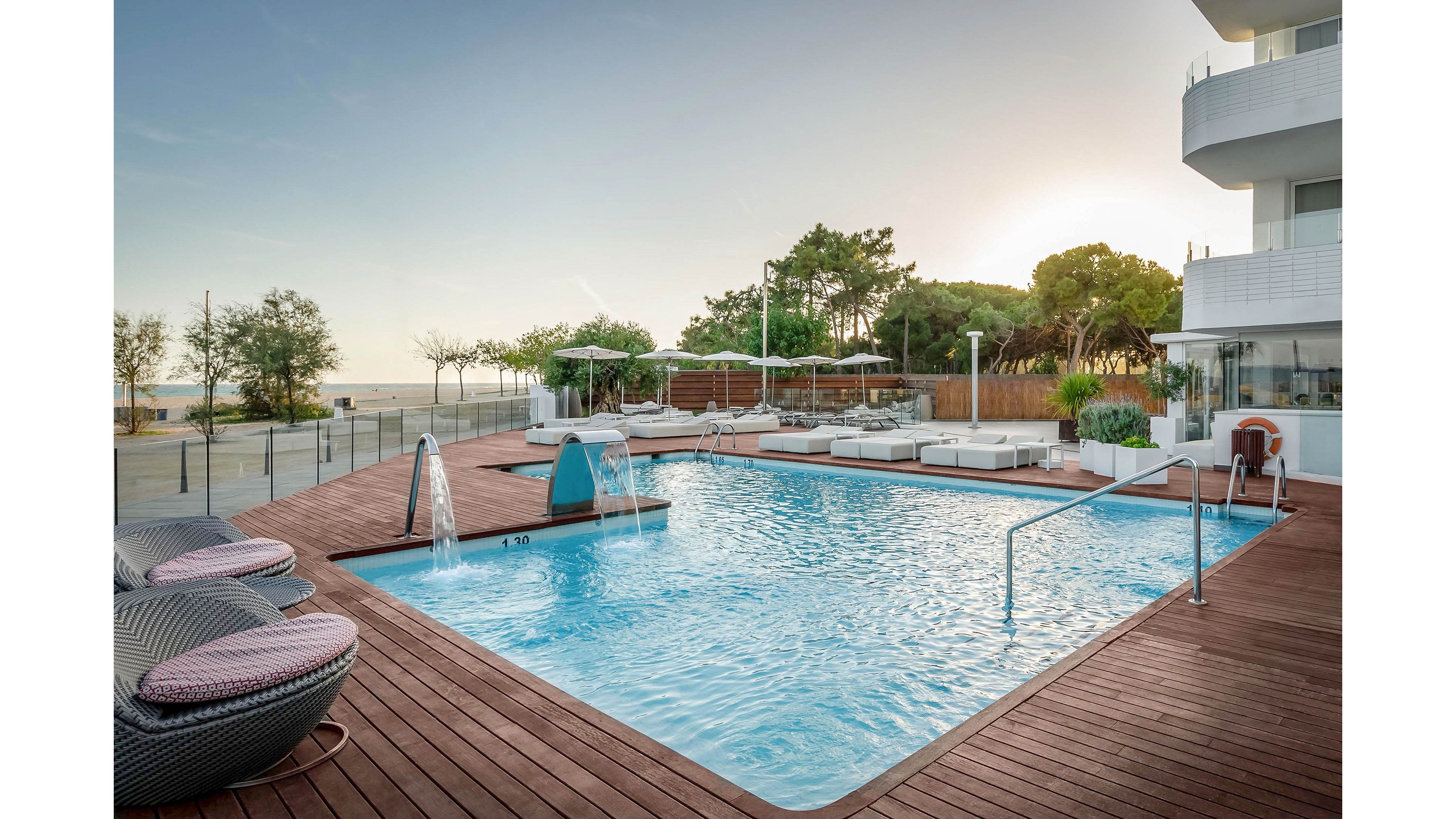 The Place - Mar Mediterrania by ALEGRIA