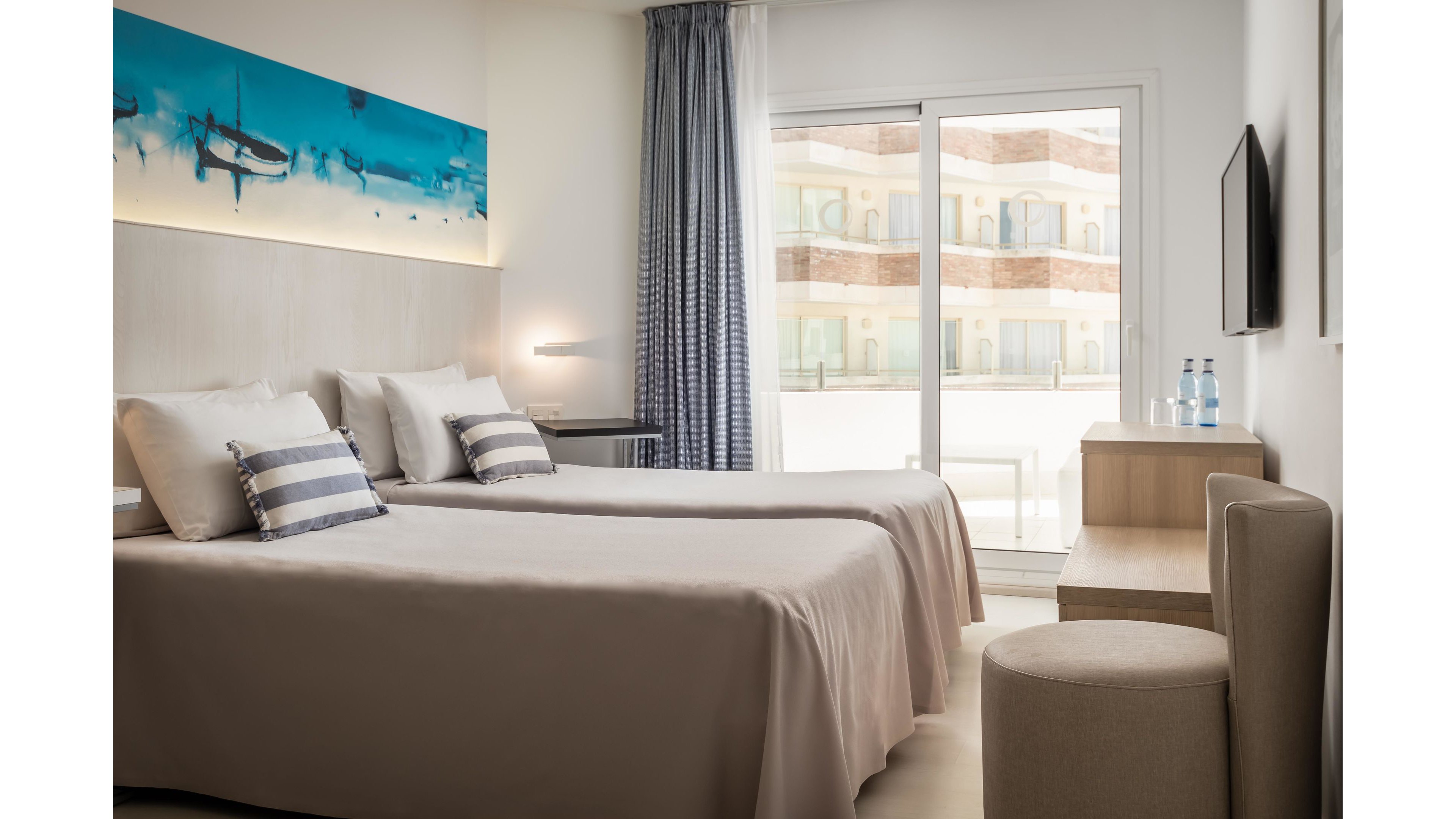 The Place - Mar Mediterrania by ALEGRIA