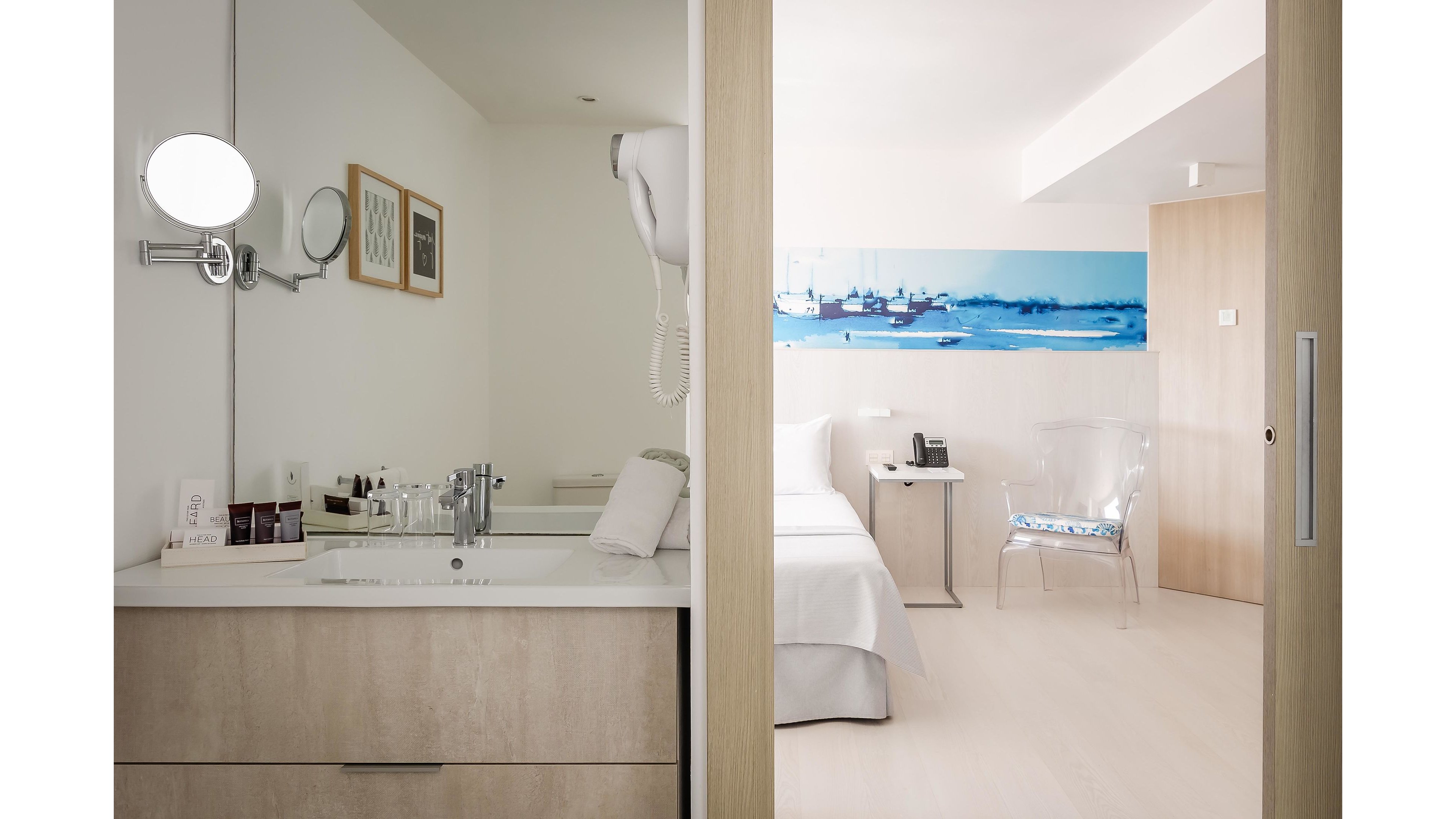 The Place - Mar Mediterrania by ALEGRIA