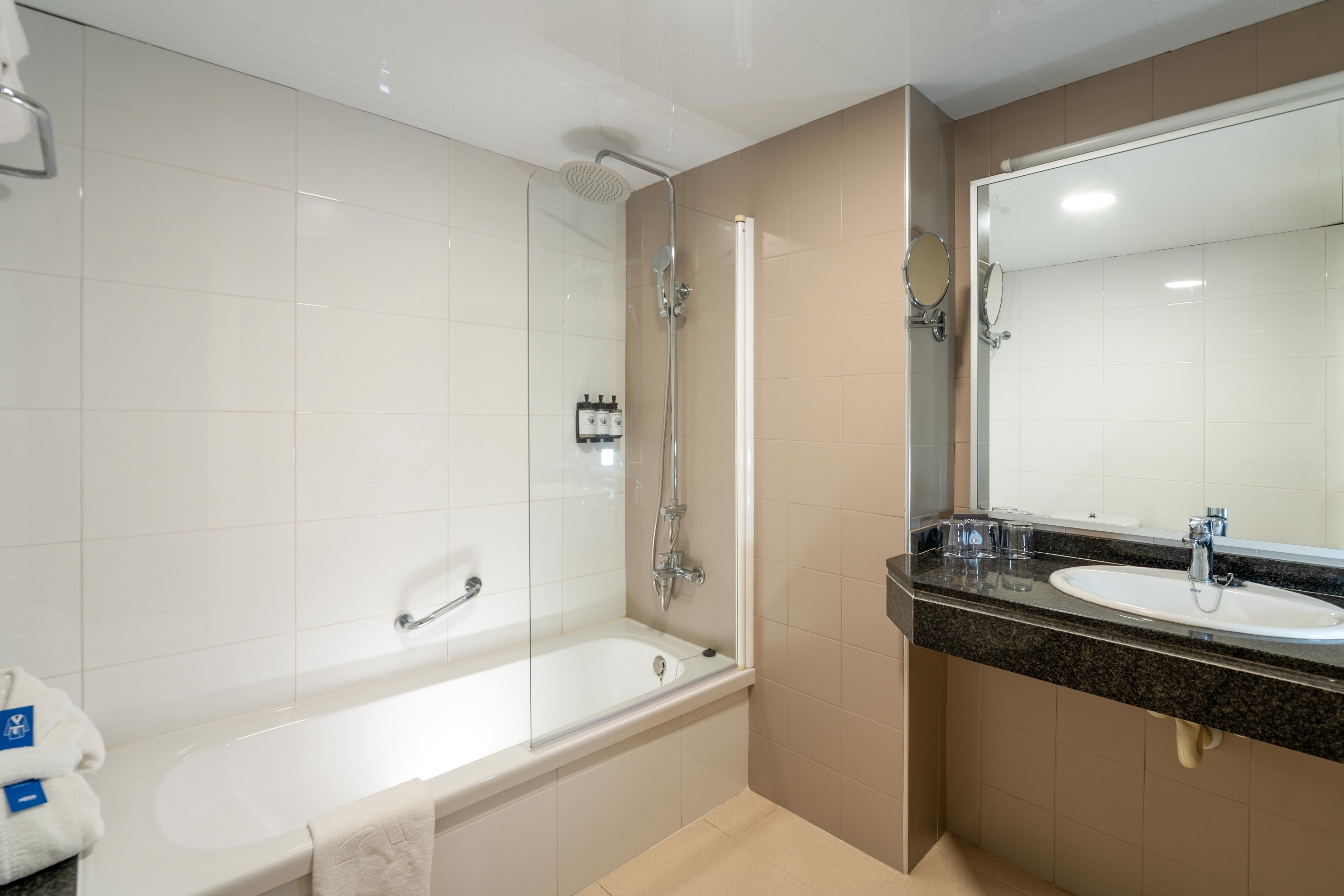 AQUA Hotel The Breeze & Spa