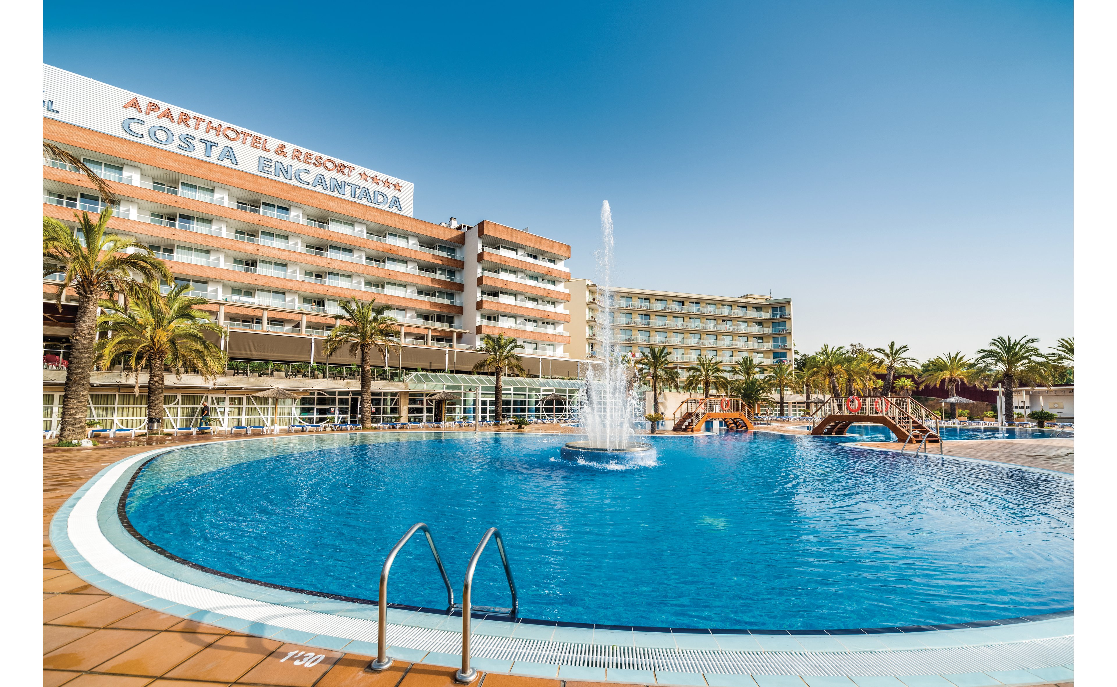 Costa Encantada Aparthotel & Resort