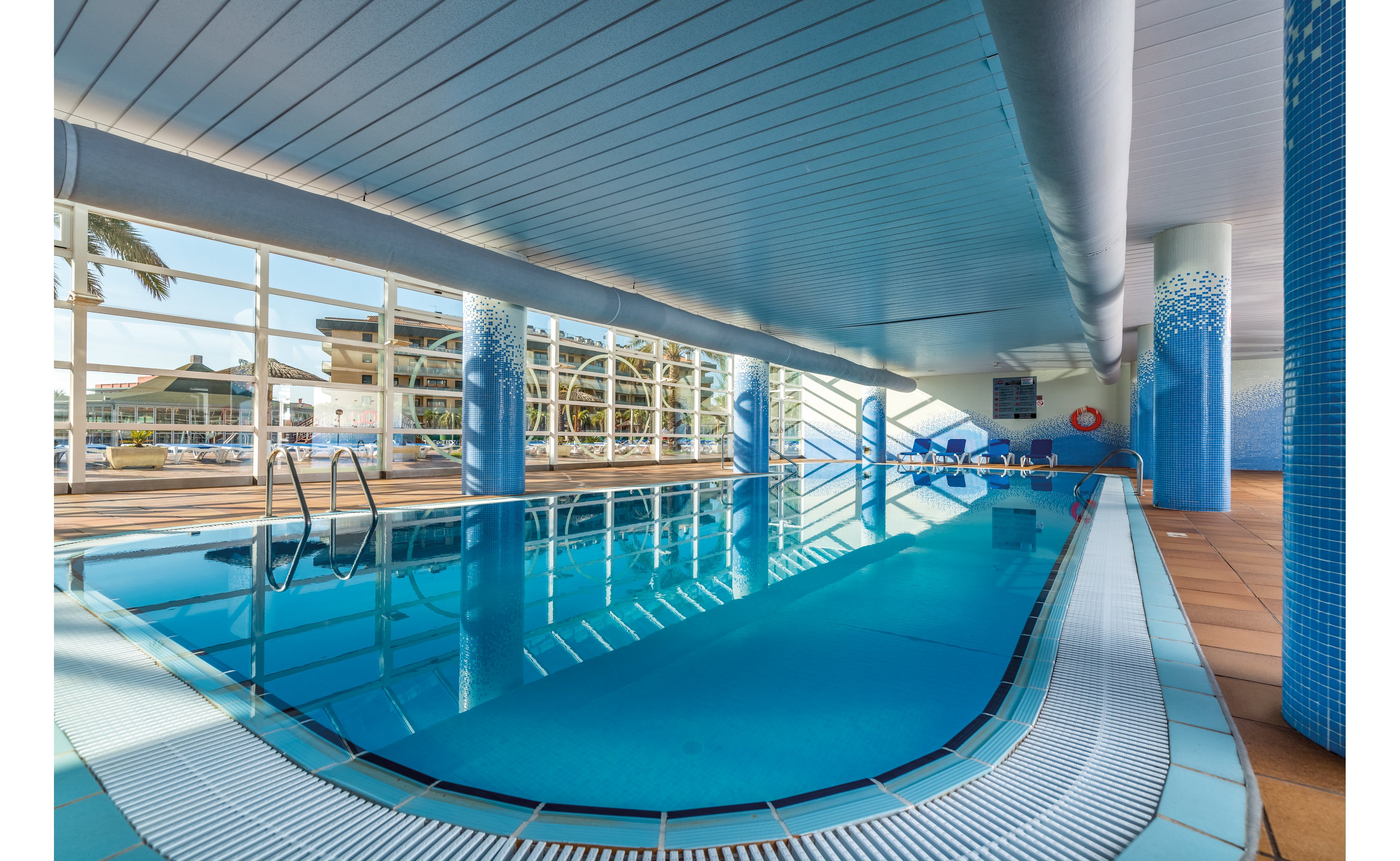 Costa Encantada Aparthotel & Resort