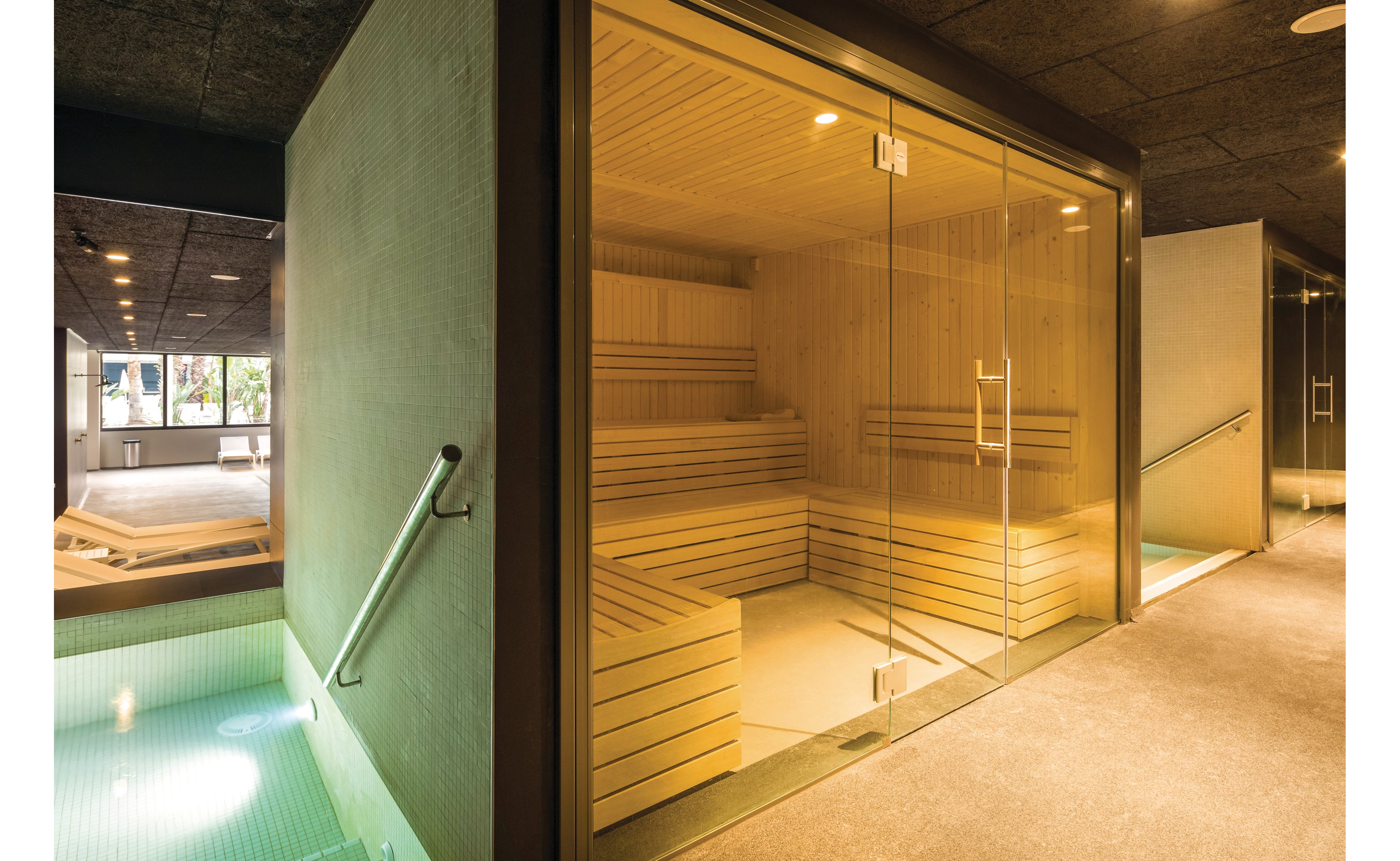 AQUA Hotel Silhouette & Spa