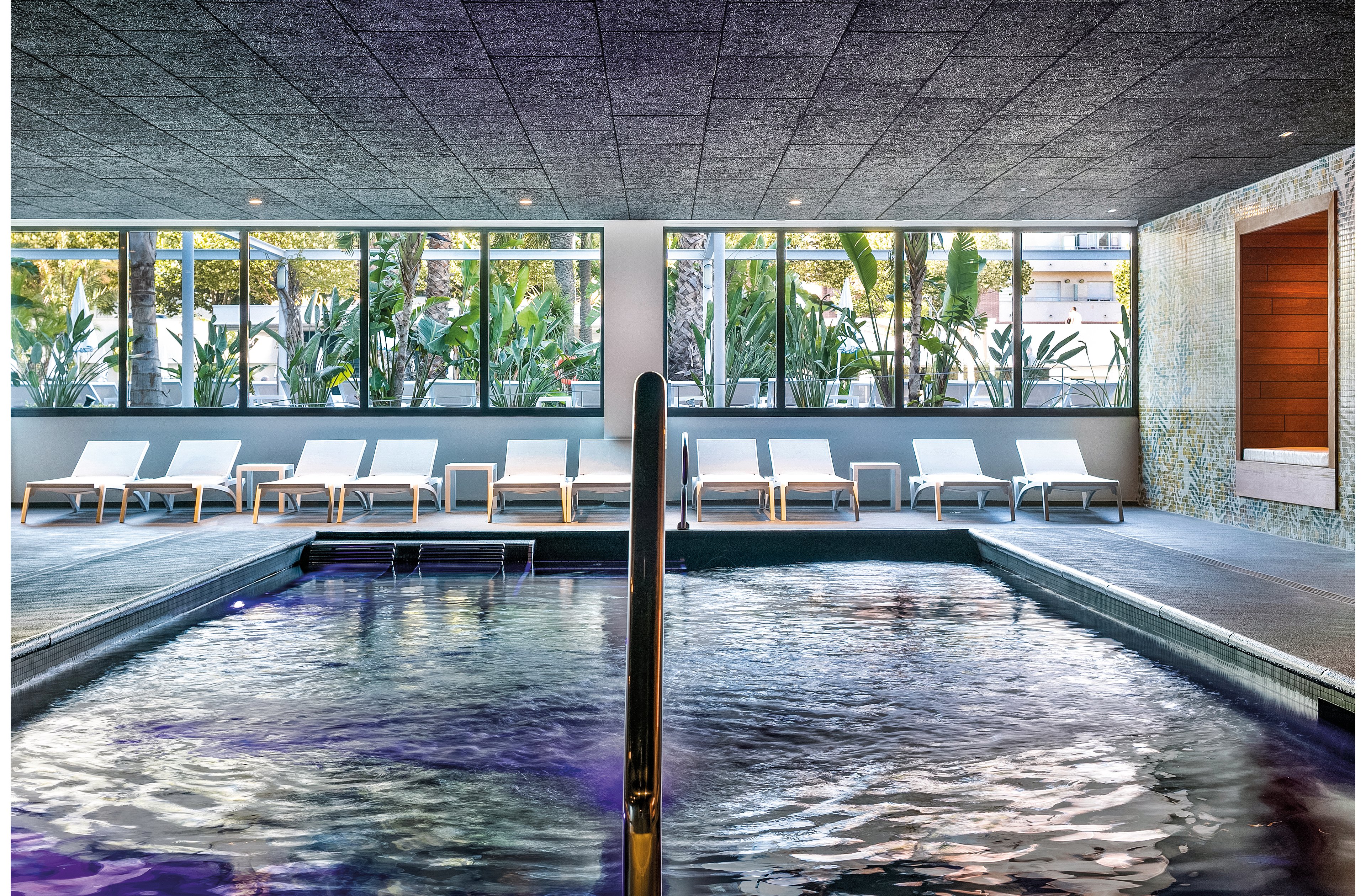 AQUA Hotel Silhouette & Spa