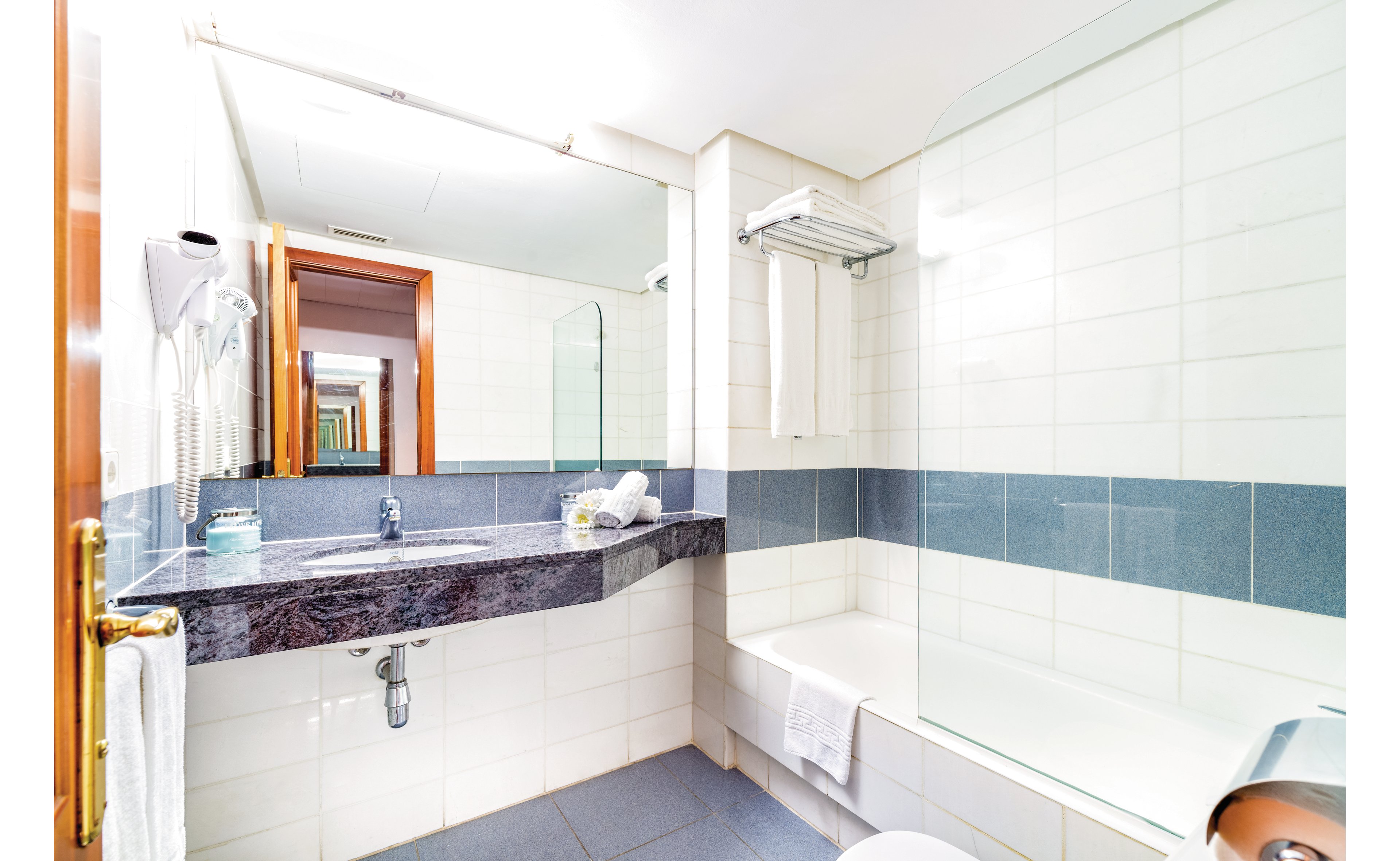 Marsol Blau Apartments