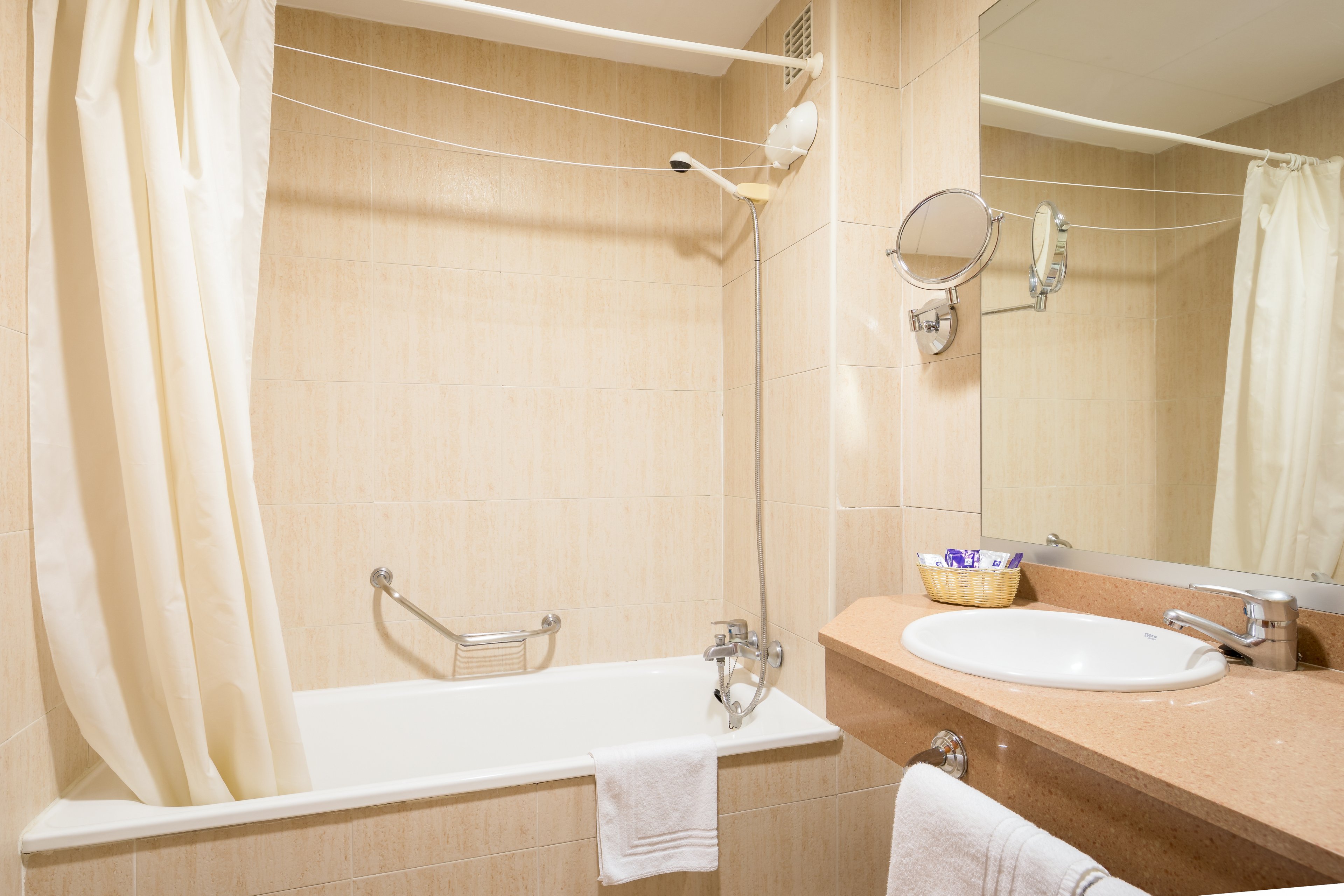 htop Royal Star Hotel