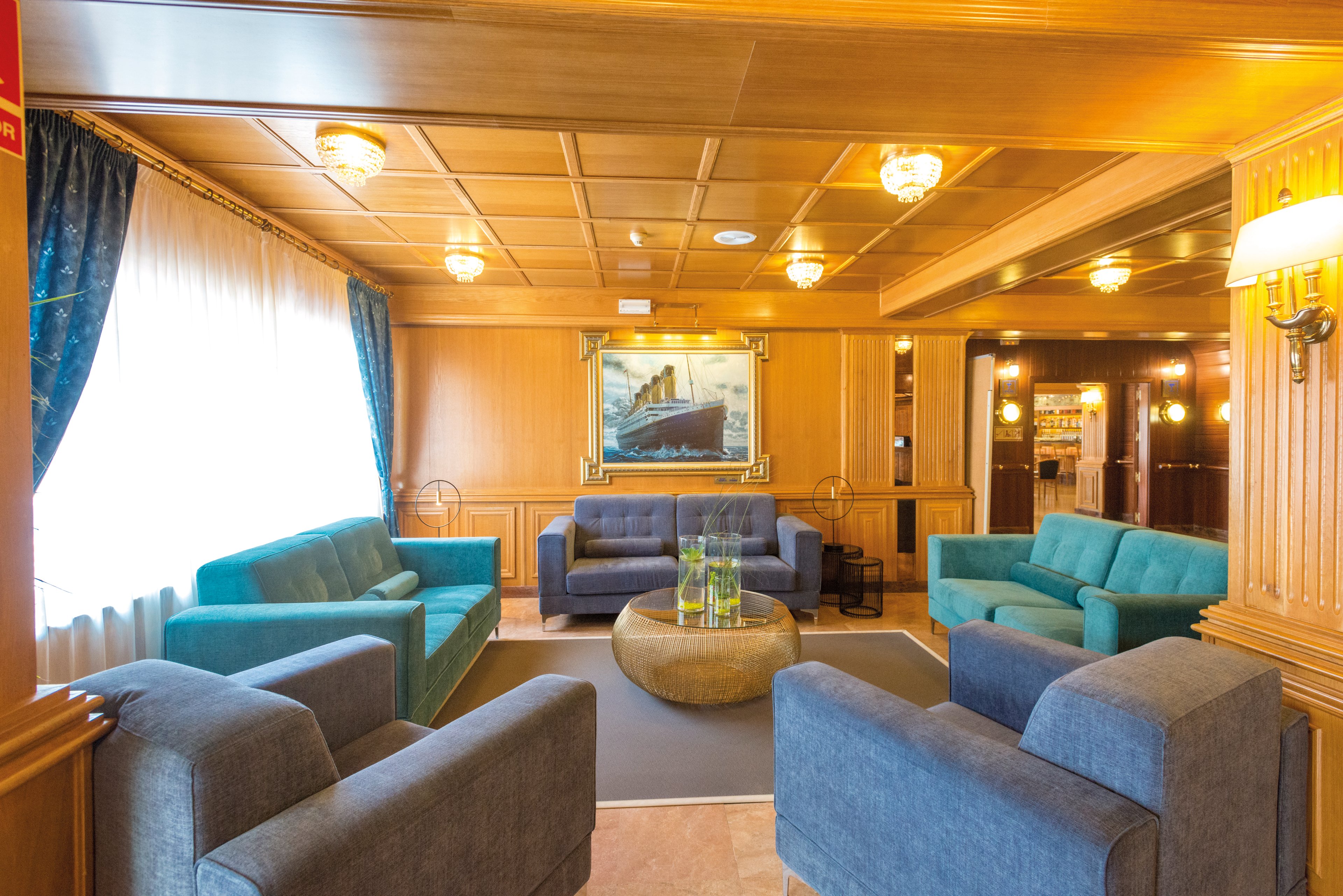 htop Amaika - Adults Only