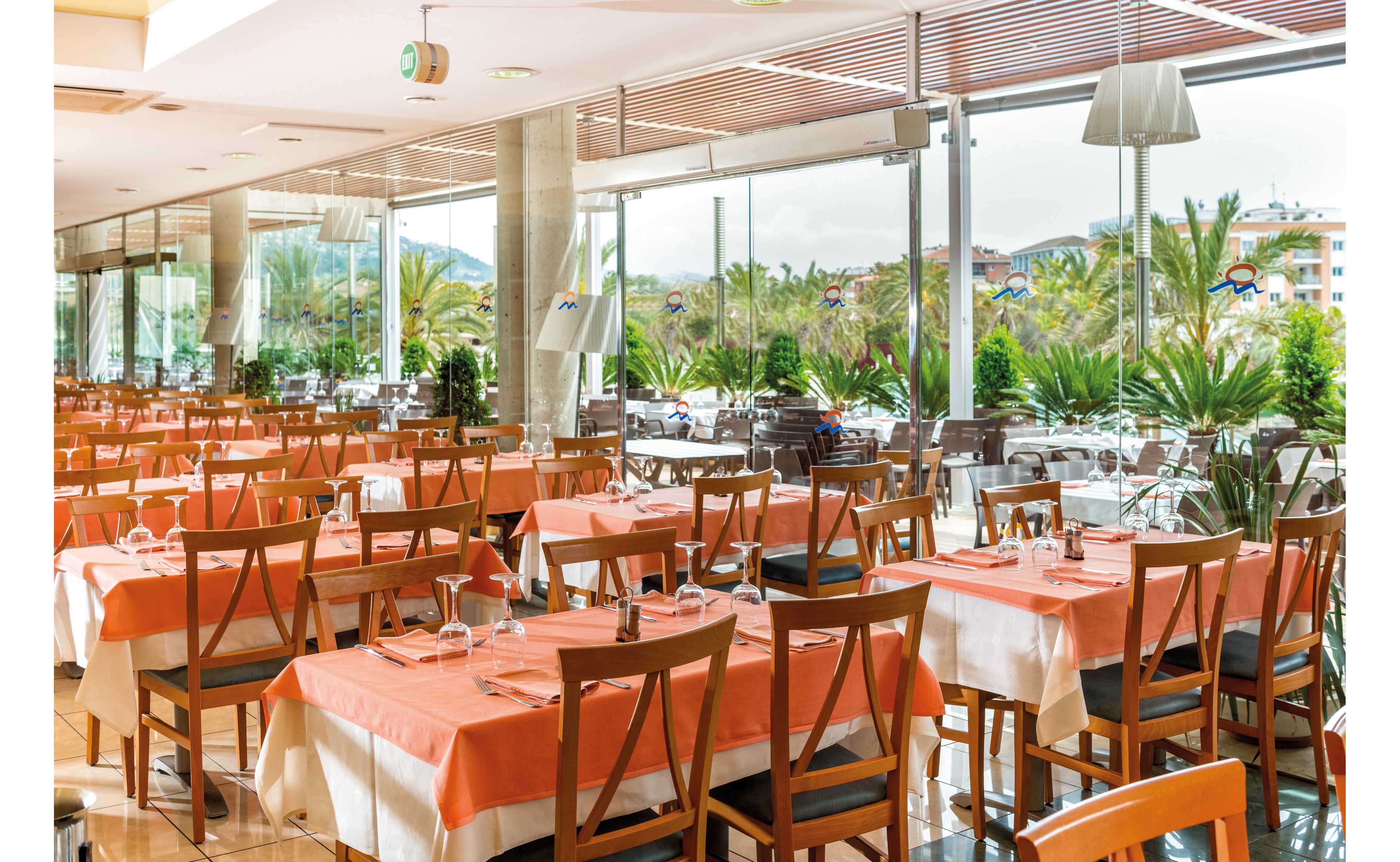 Costa Encantada & Water World