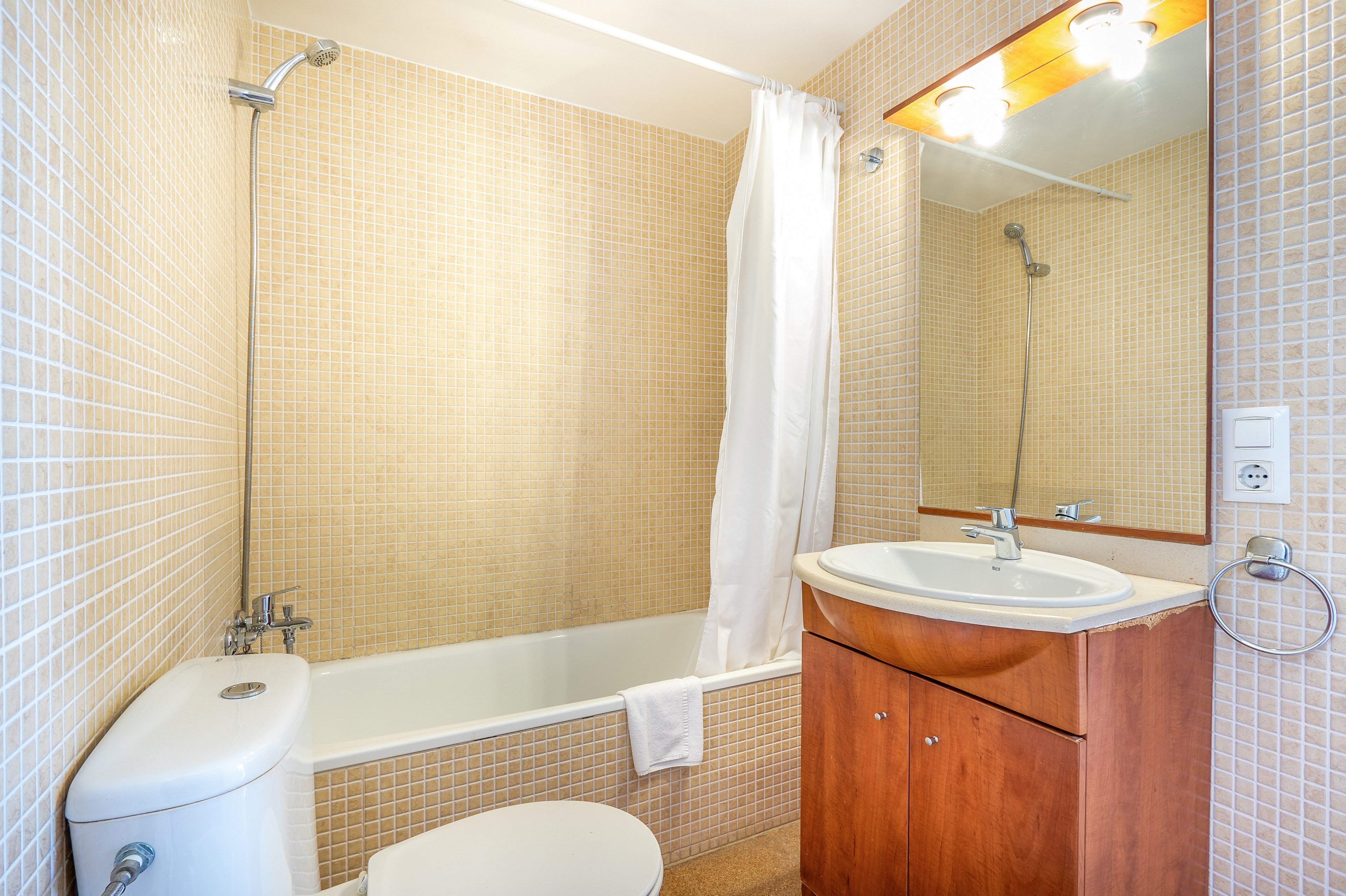 Comtat Sant Jordi & Aquadiver Waterpark