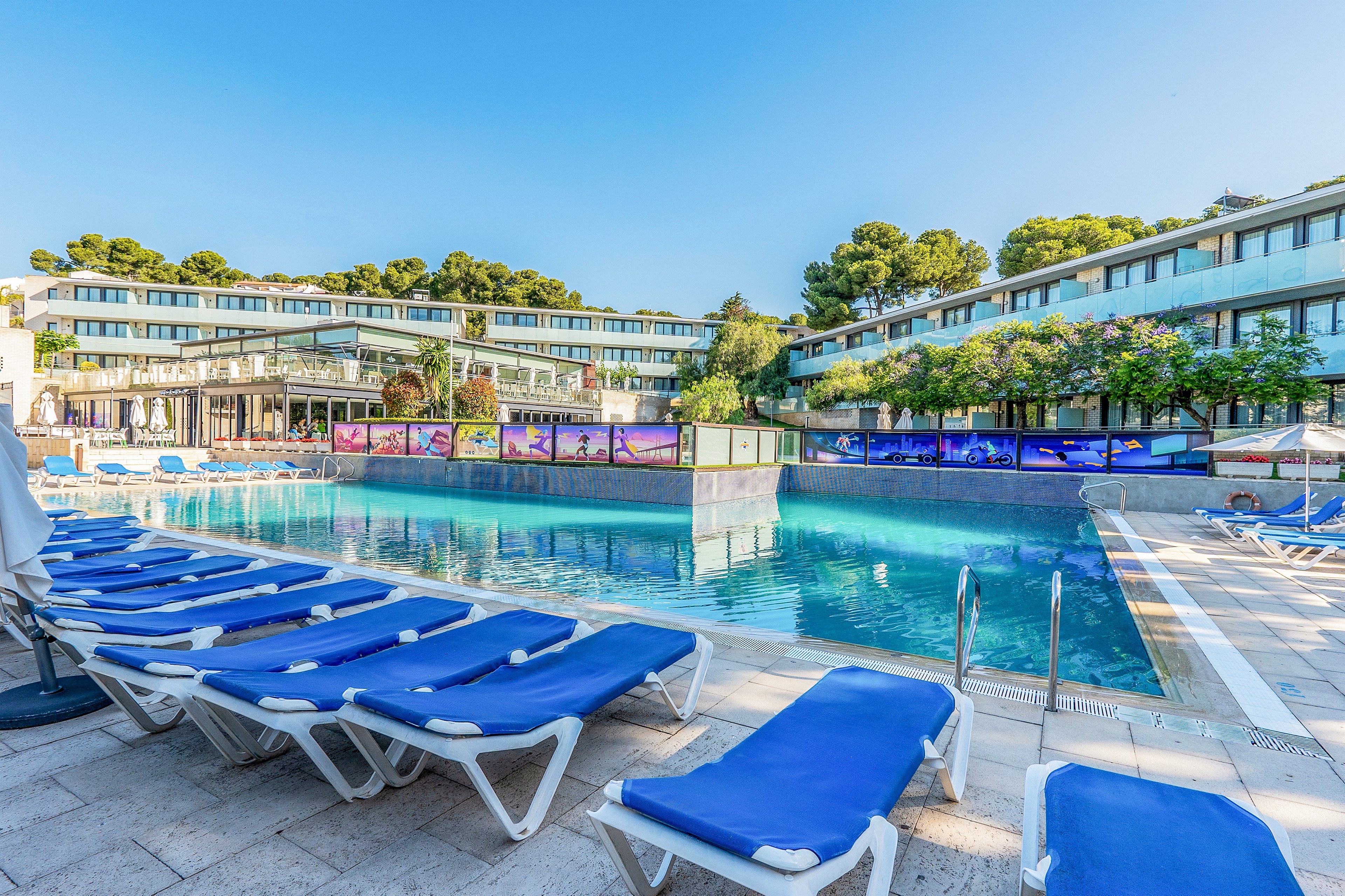 Comtat Sant Jordi & Aquadiver Waterpark