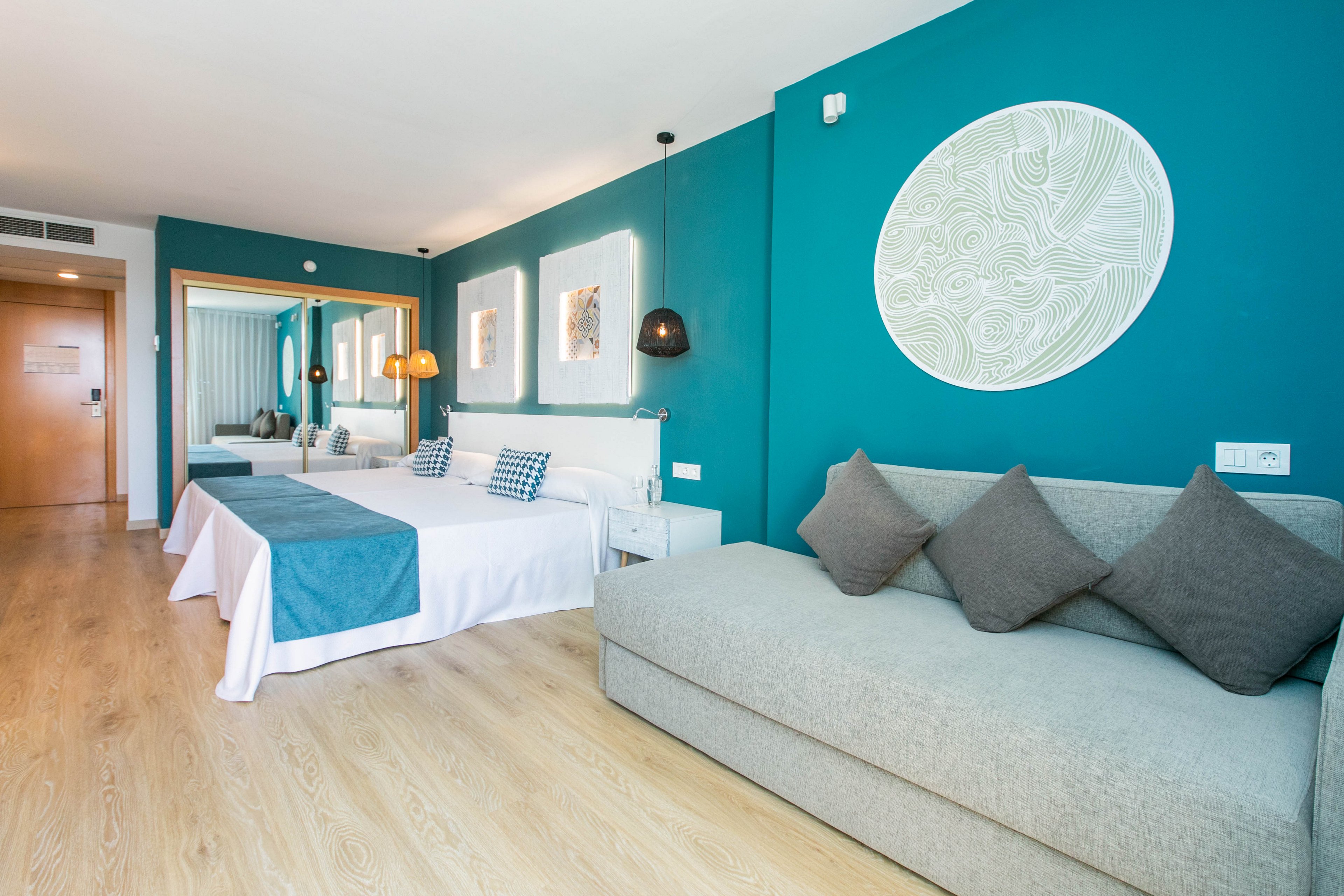 Evenia Olympic Suites