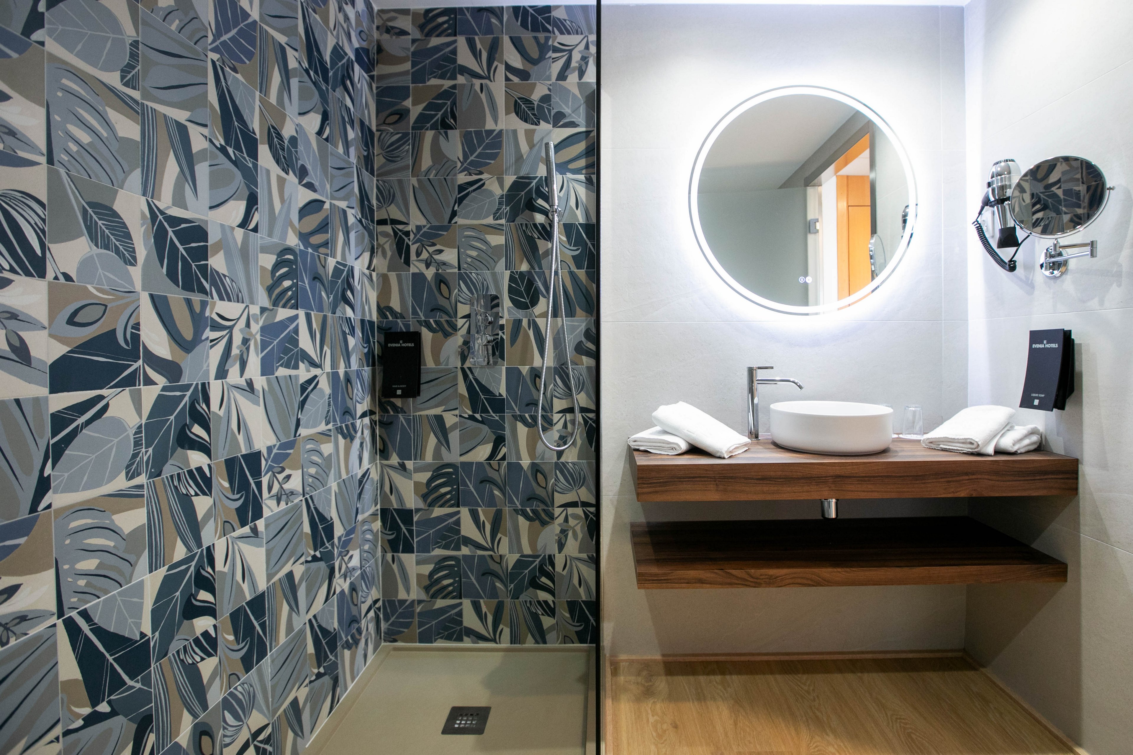 Evenia Olympic Suites