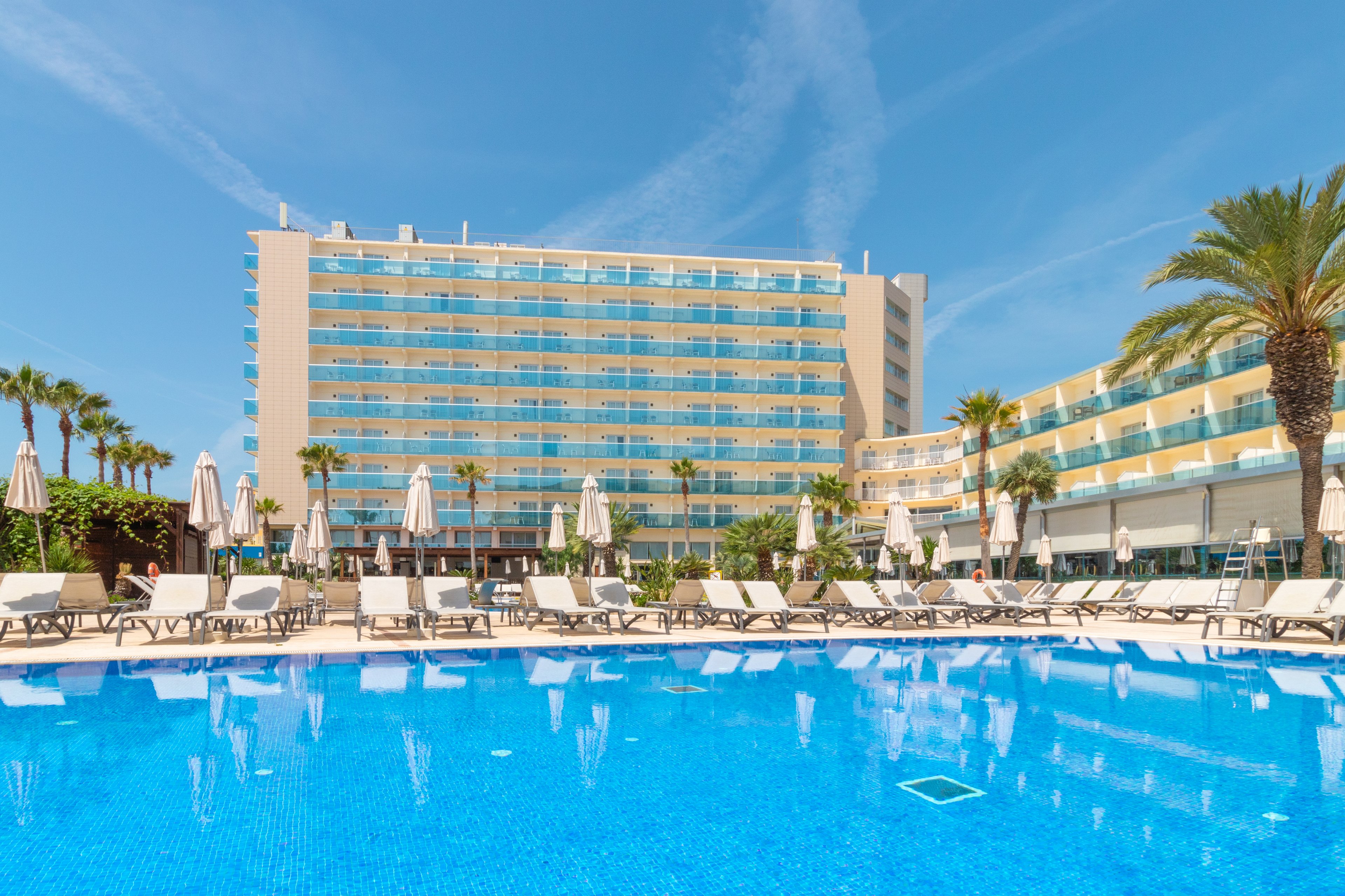 Golden Taurus Aquapark Resort