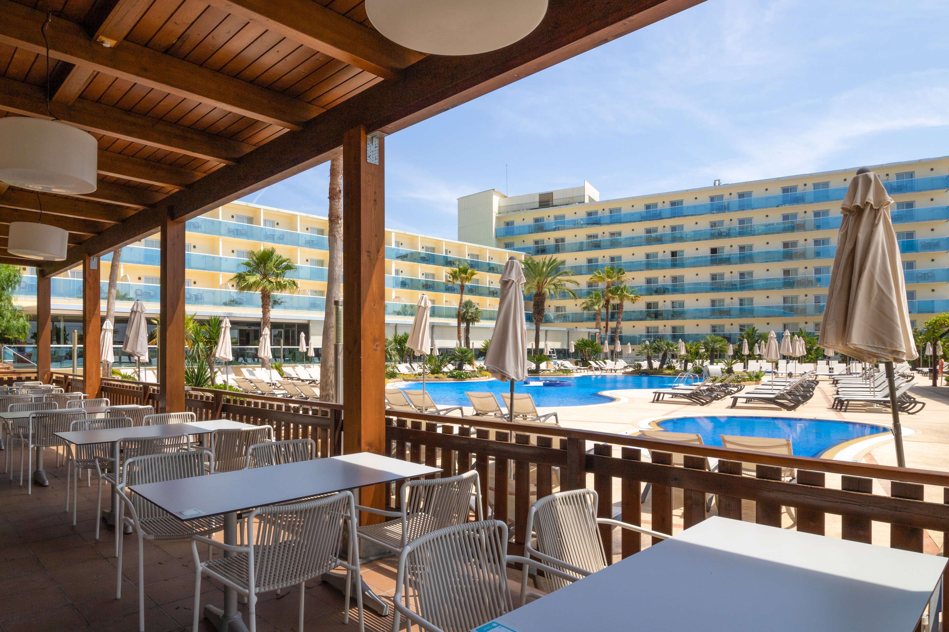 Golden Taurus Aquapark Resort