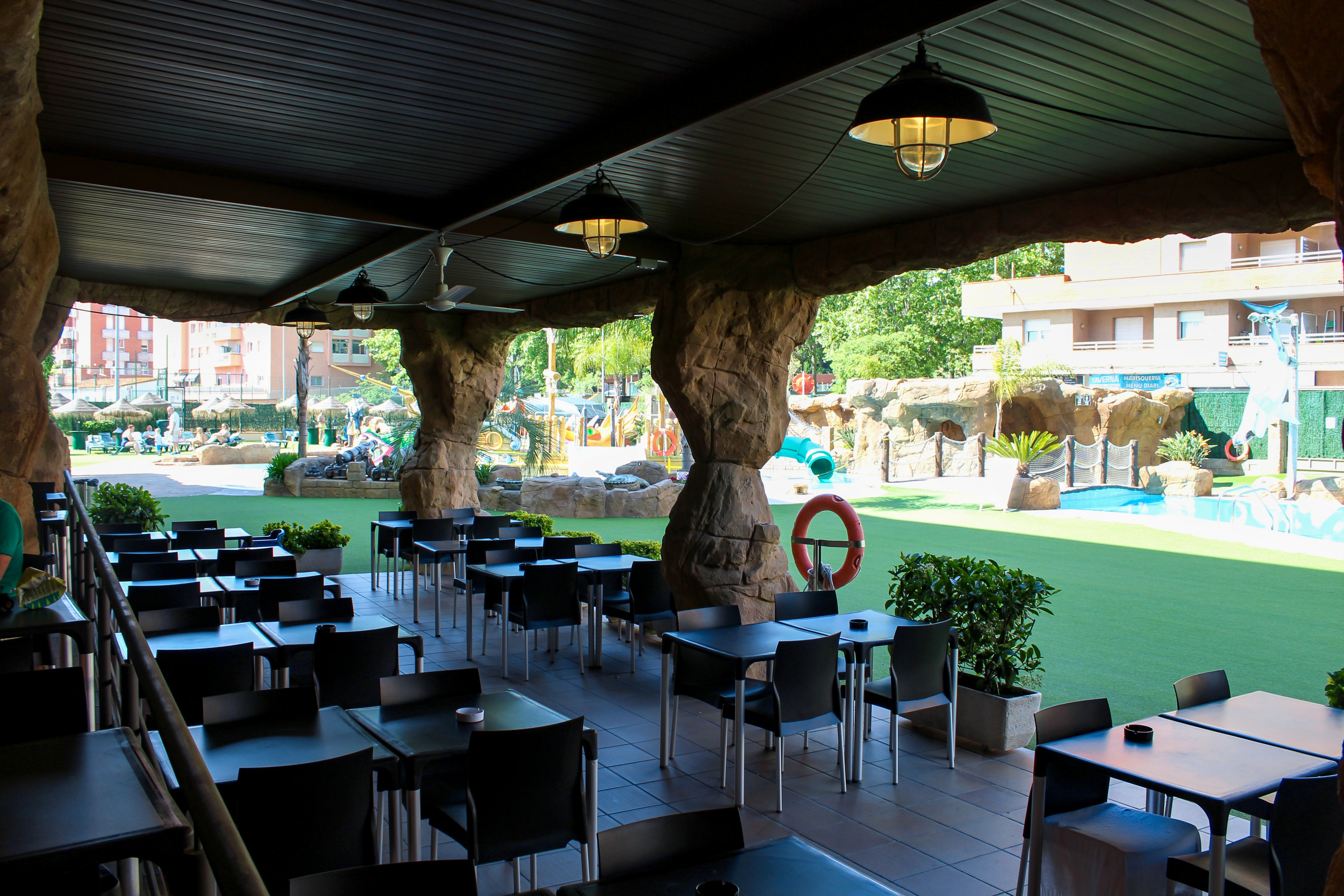 Evenia Olympic Suites & Water World