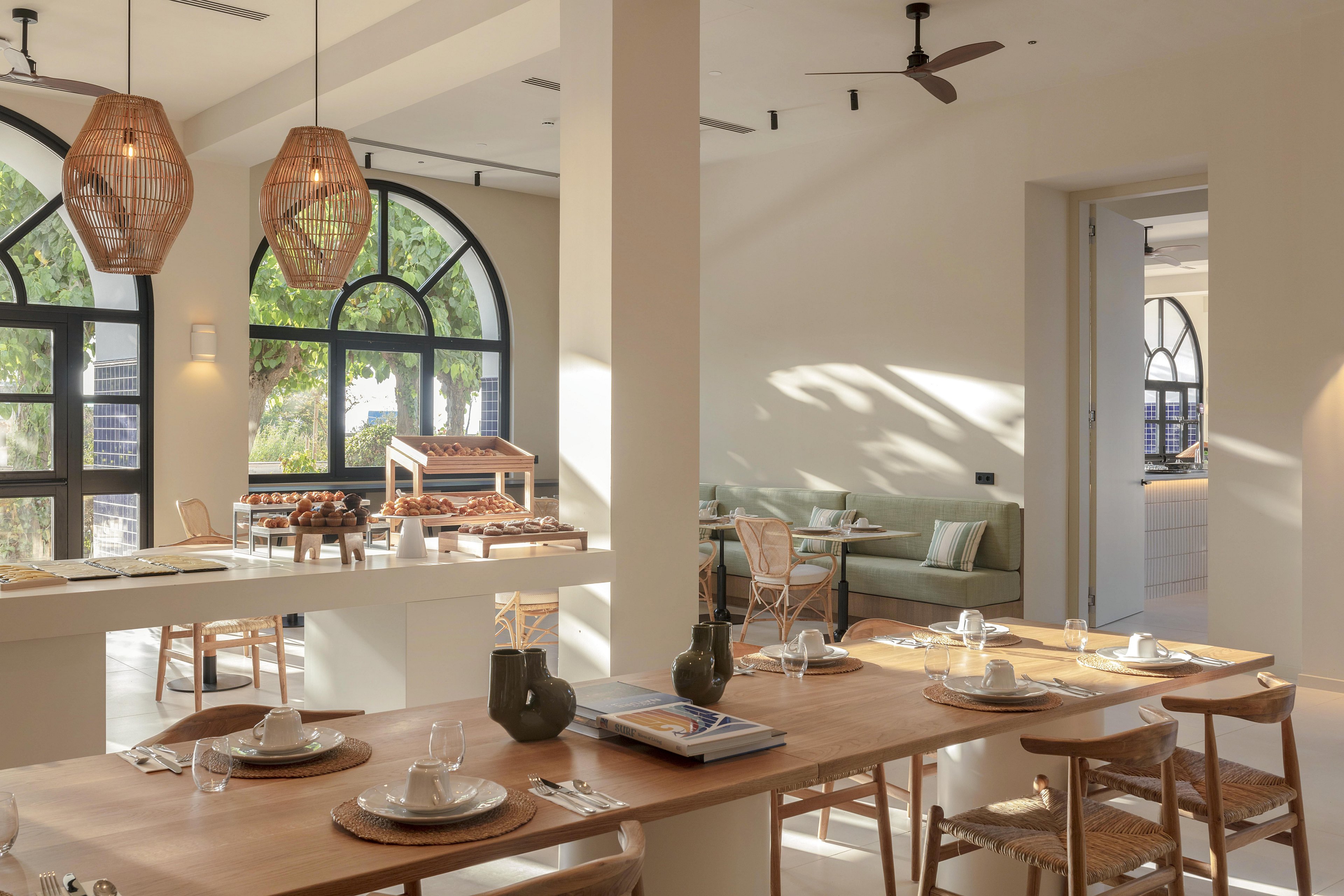 Elisabeth by the Sea