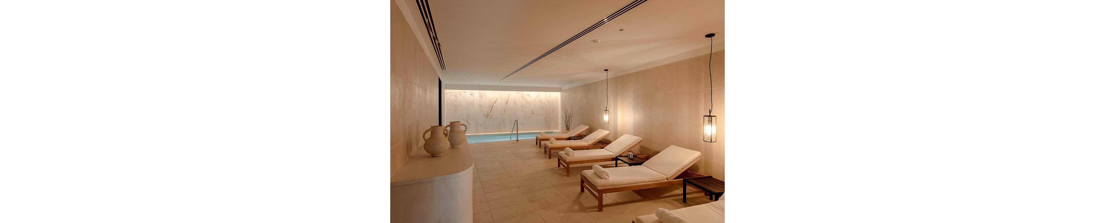 Elisabeth by the Sea