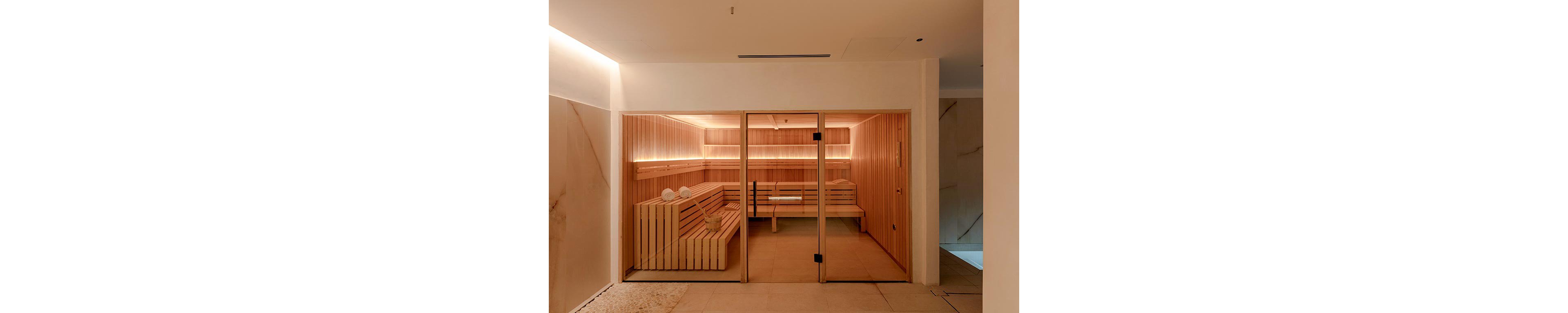 Elisabeth by the Sea