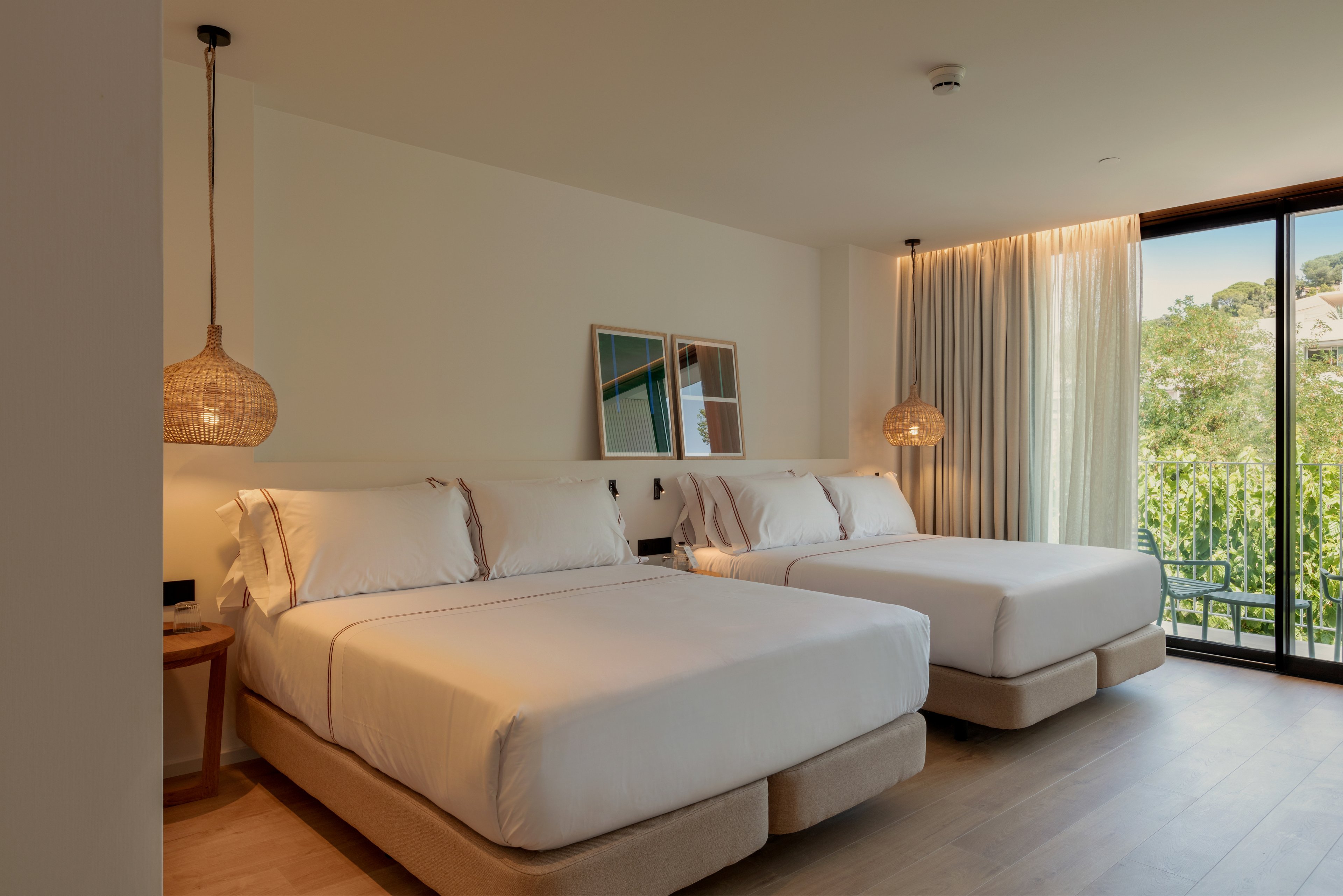 Elisabeth by the Sea