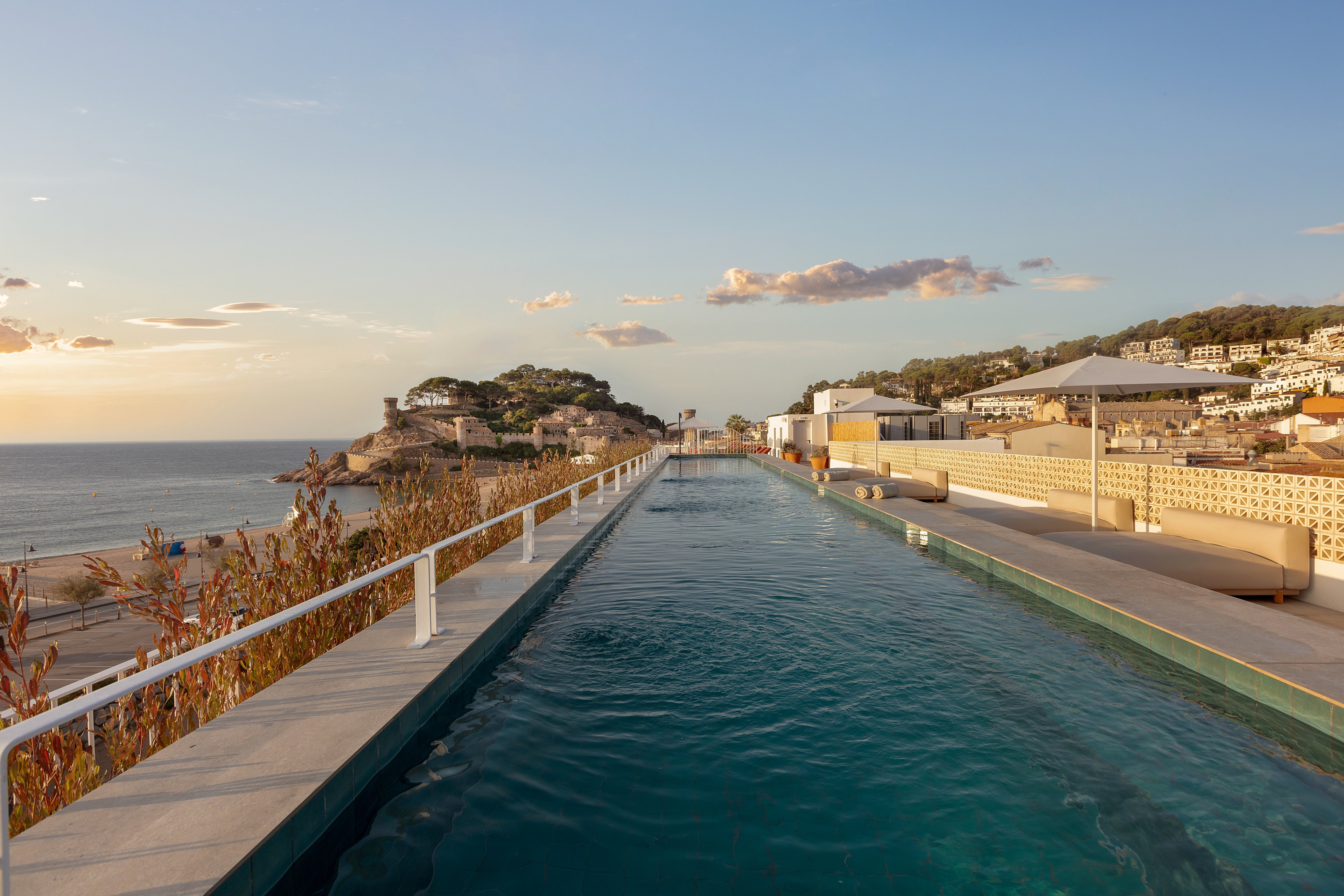 Elisabeth by the Sea