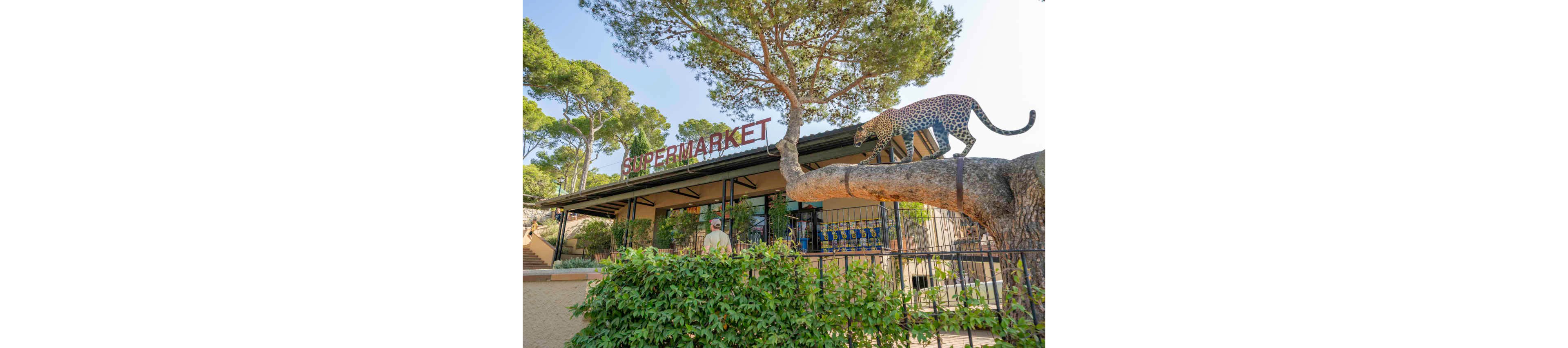 Castell Montgri - EUROCAMP