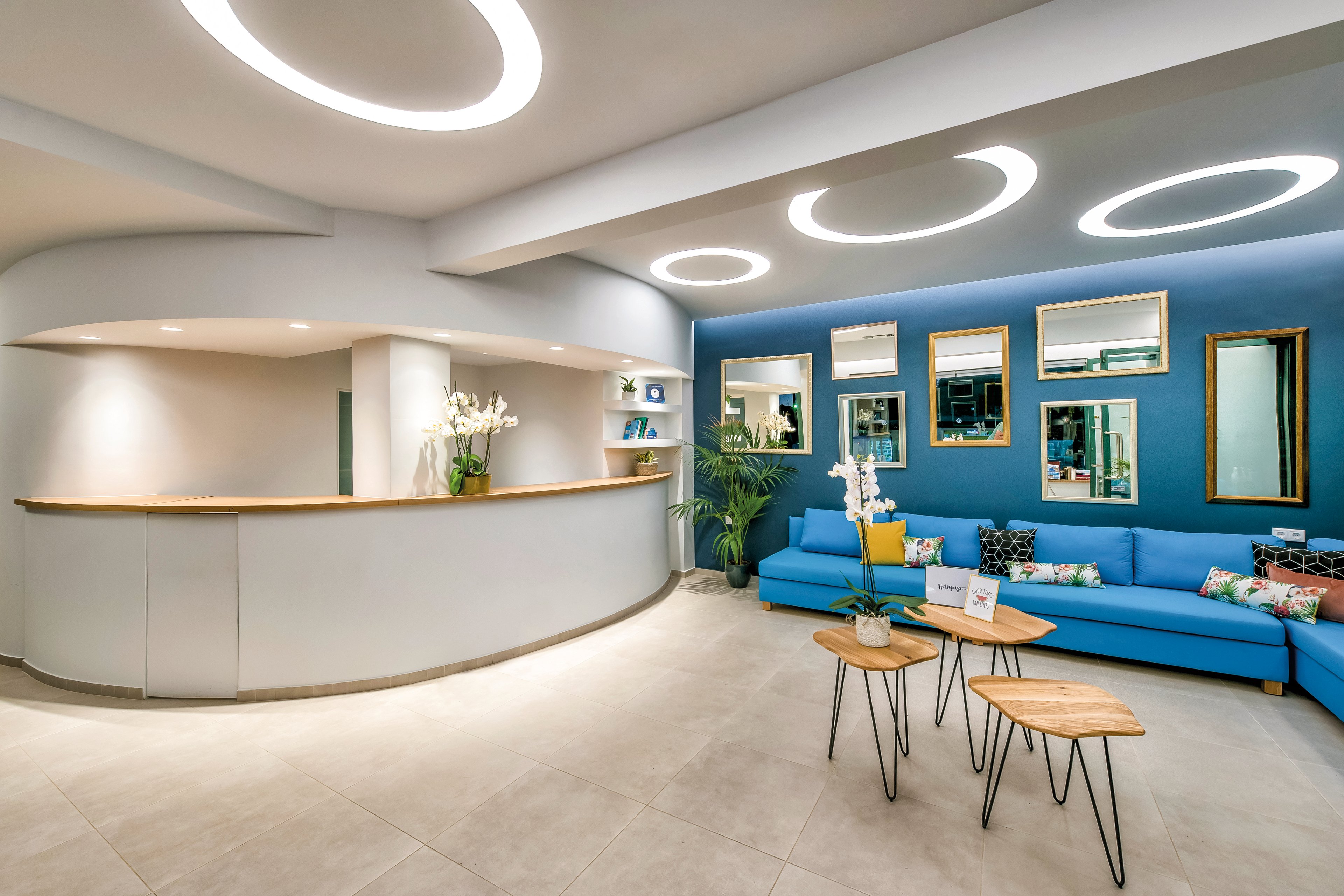 Kristalli Hotel Apartments