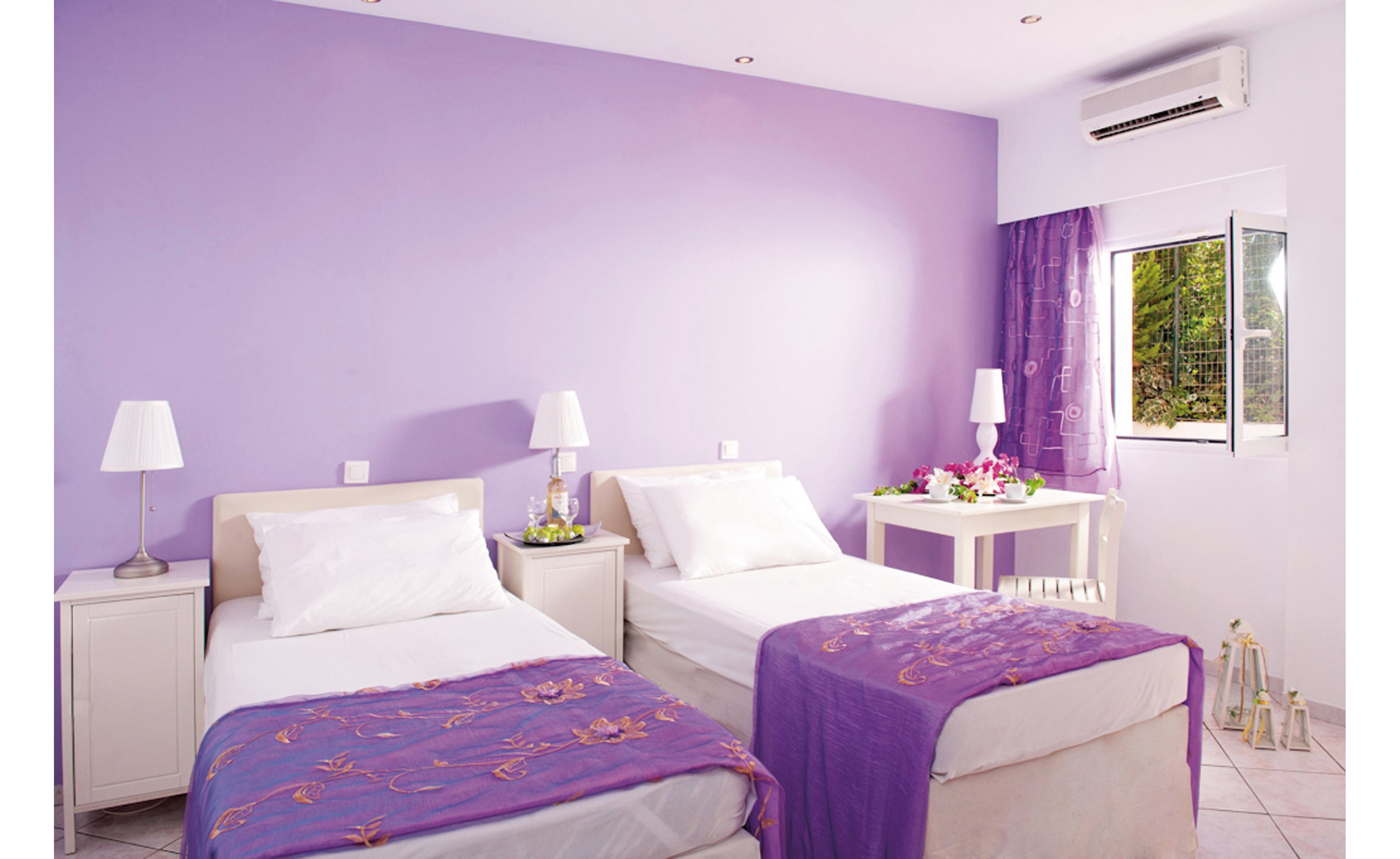 Primavera Beach Hotel & Apartments