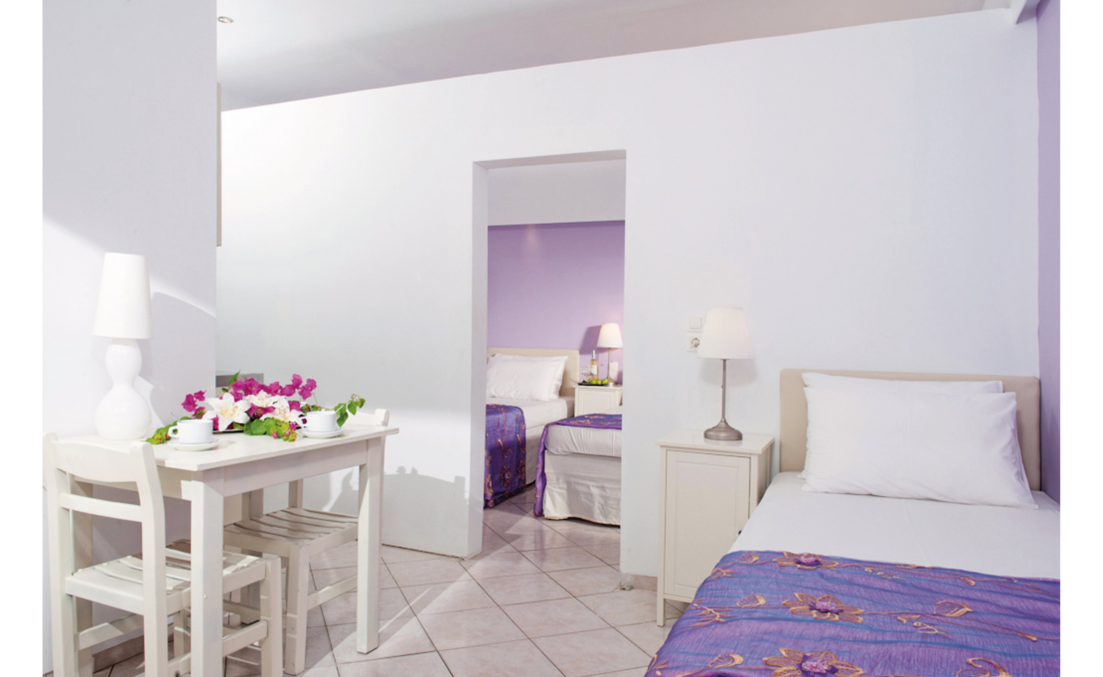 Primavera Beach Hotel & Apartments